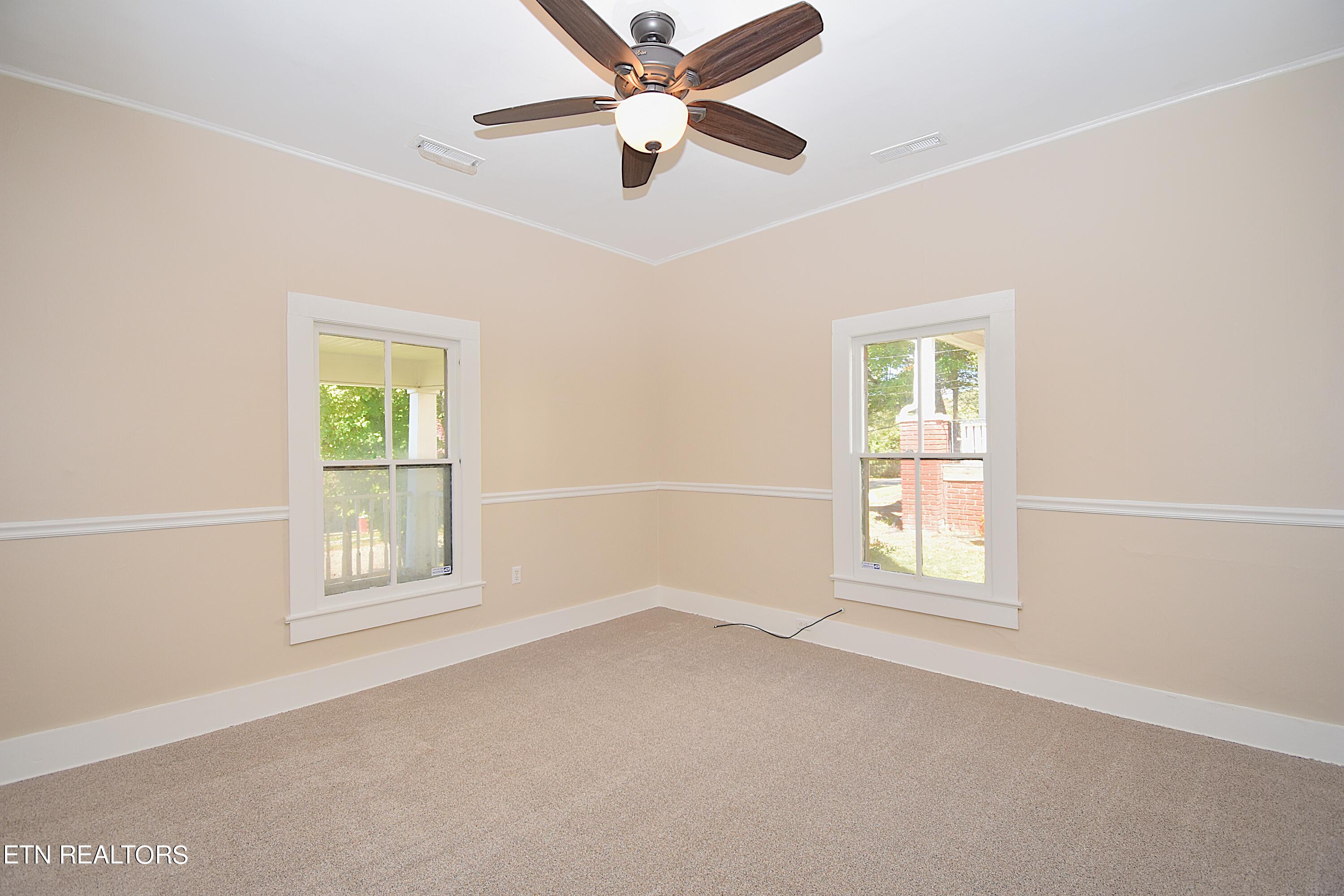 222 Lynnwood Drive Knoxville TN 37918