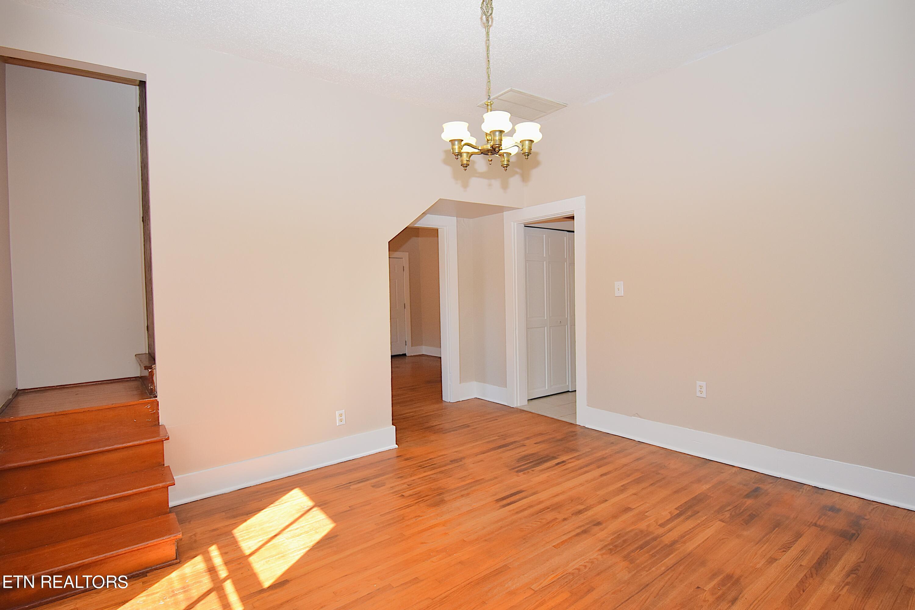 222 Lynnwood Drive Knoxville TN 37918
