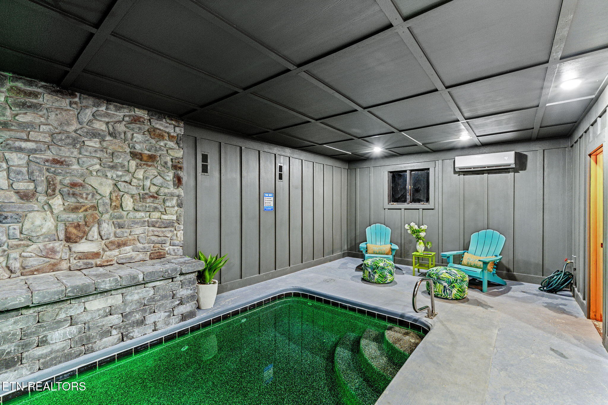 3430 Lillie Boulevard Pigeon Forge TN 37876