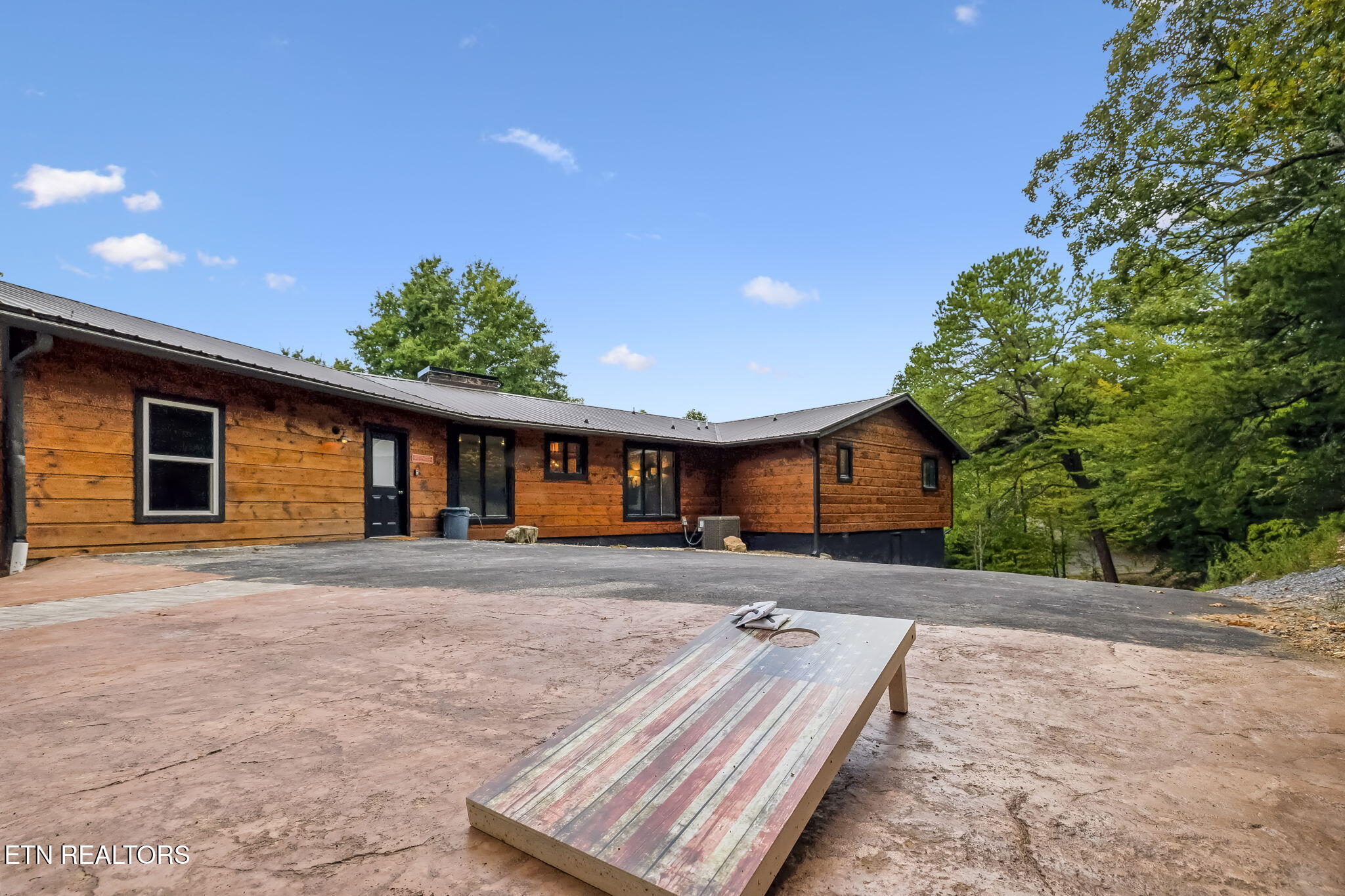 3430 Lillie Boulevard Pigeon Forge TN 37876
