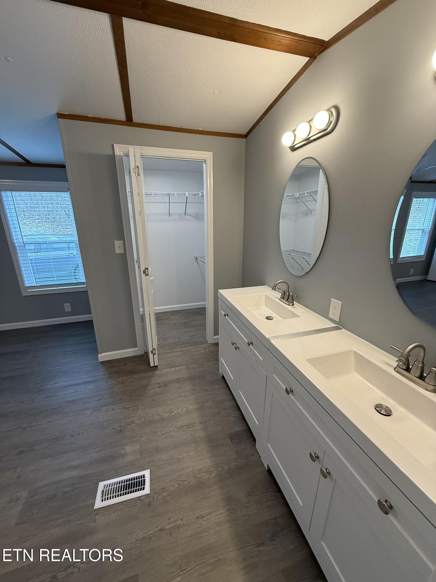 190 Warwick Lane Maynardville TN 37807