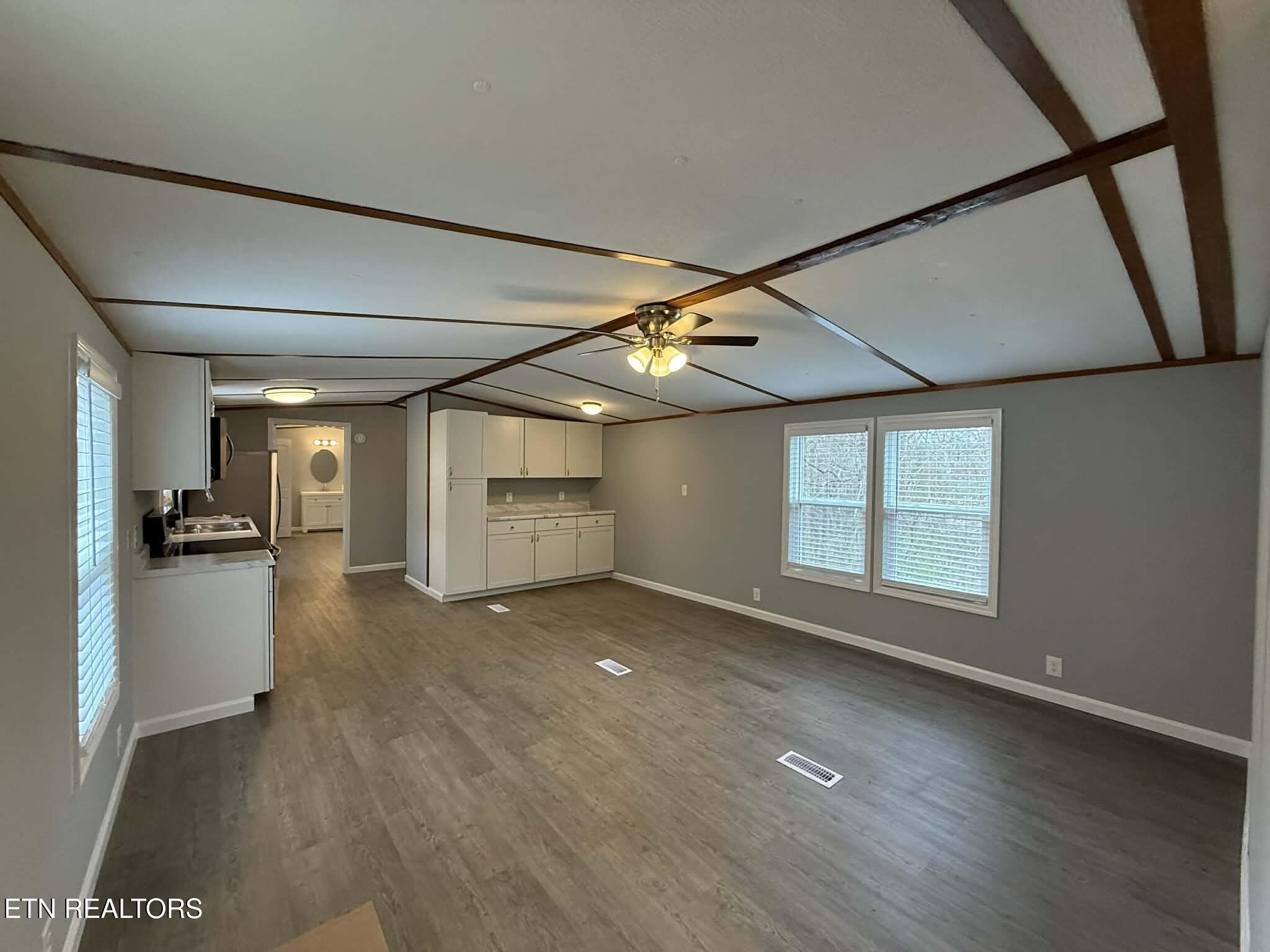190 Warwick Lane Maynardville TN 37807