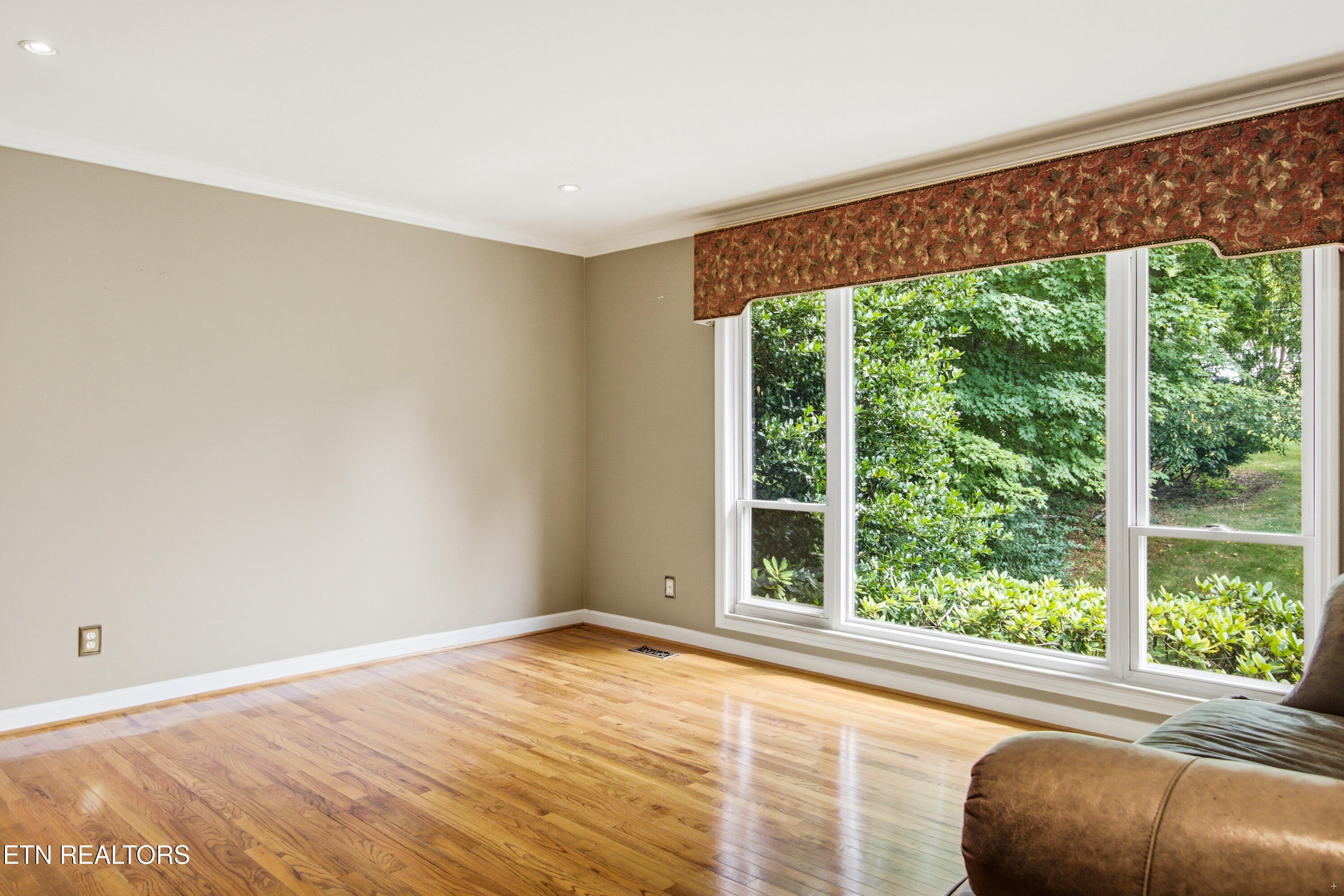 2012 Grenada Boulevard Knoxville TN 37922
