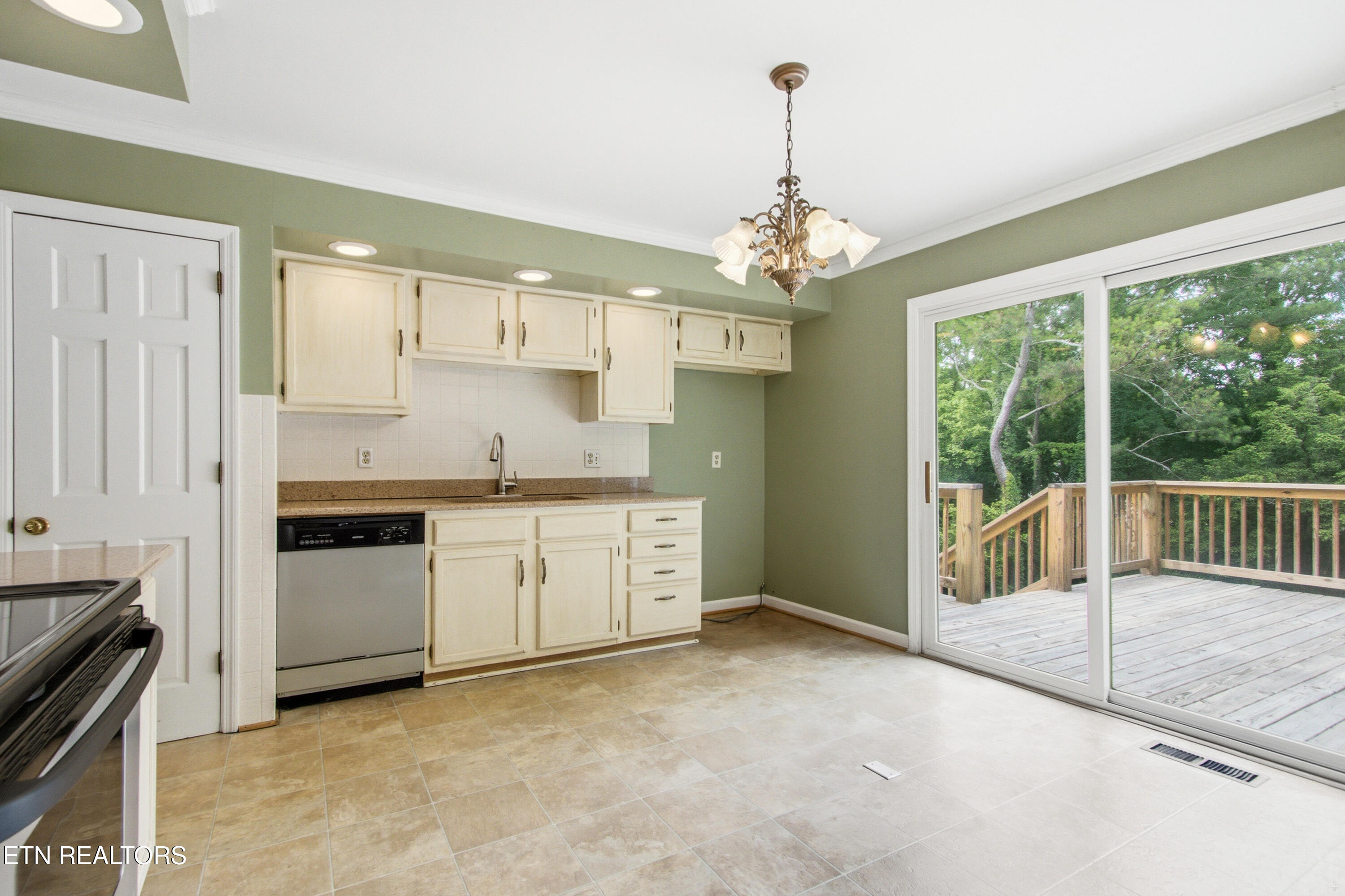 2012 Grenada Boulevard Knoxville TN 37922