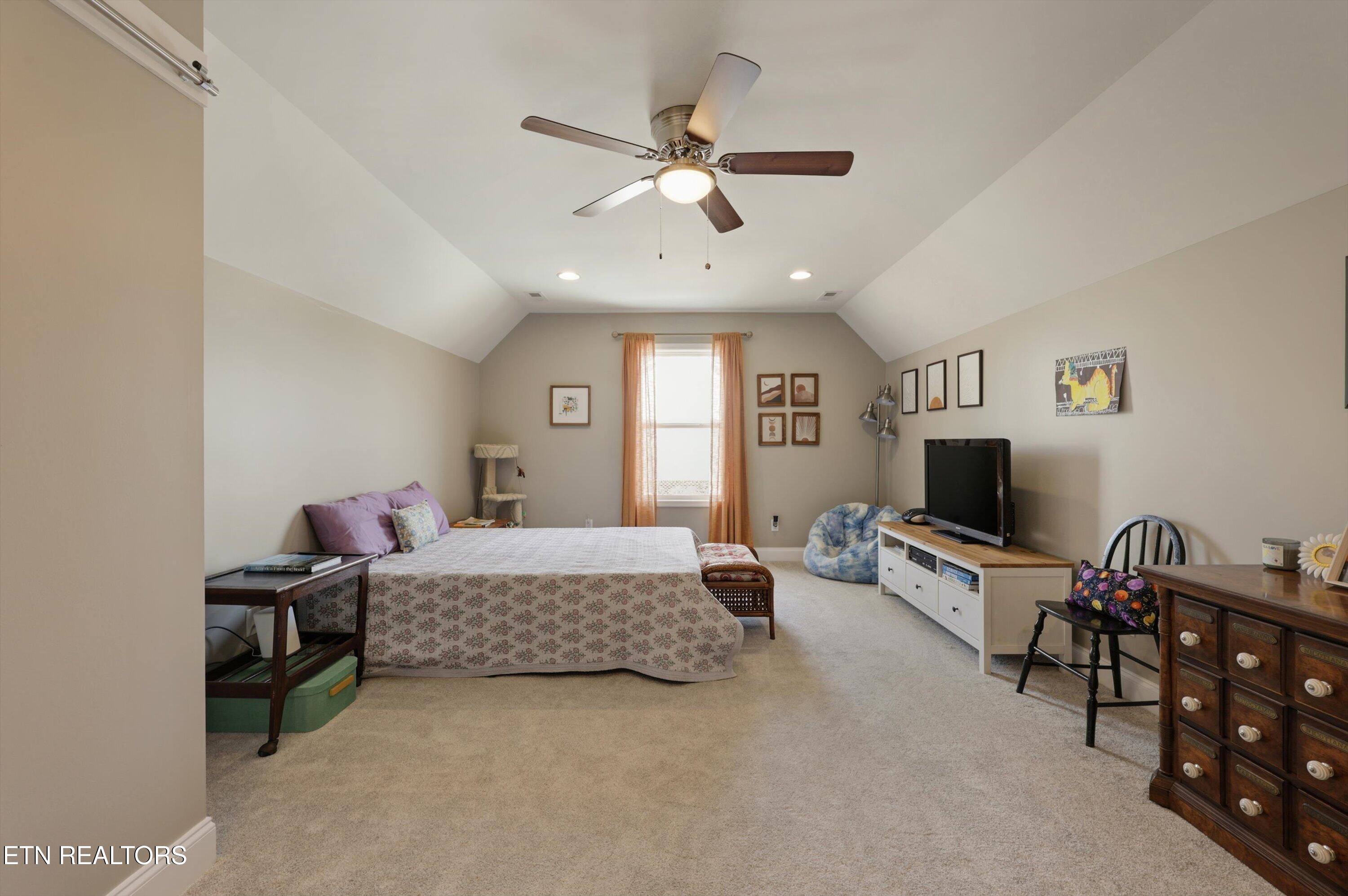 115 Crossroads Boulevard Oak Ridge TN 37830