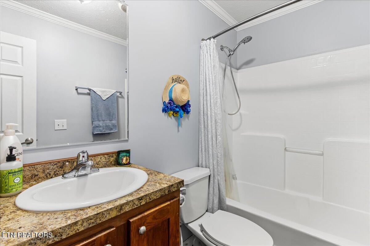217 Countryside Lane Madisonville TN 37354