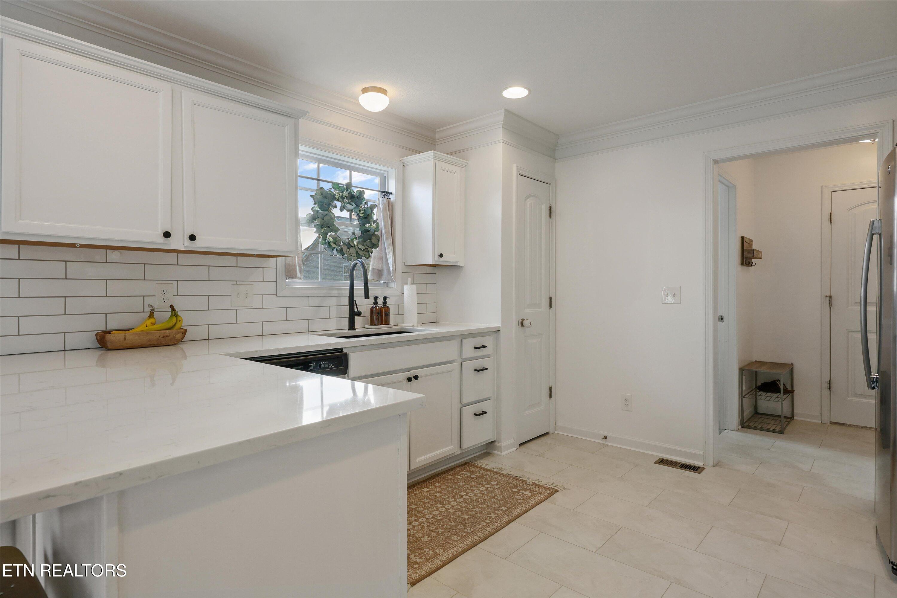 321 Caboose Lane Maryville TN 37804