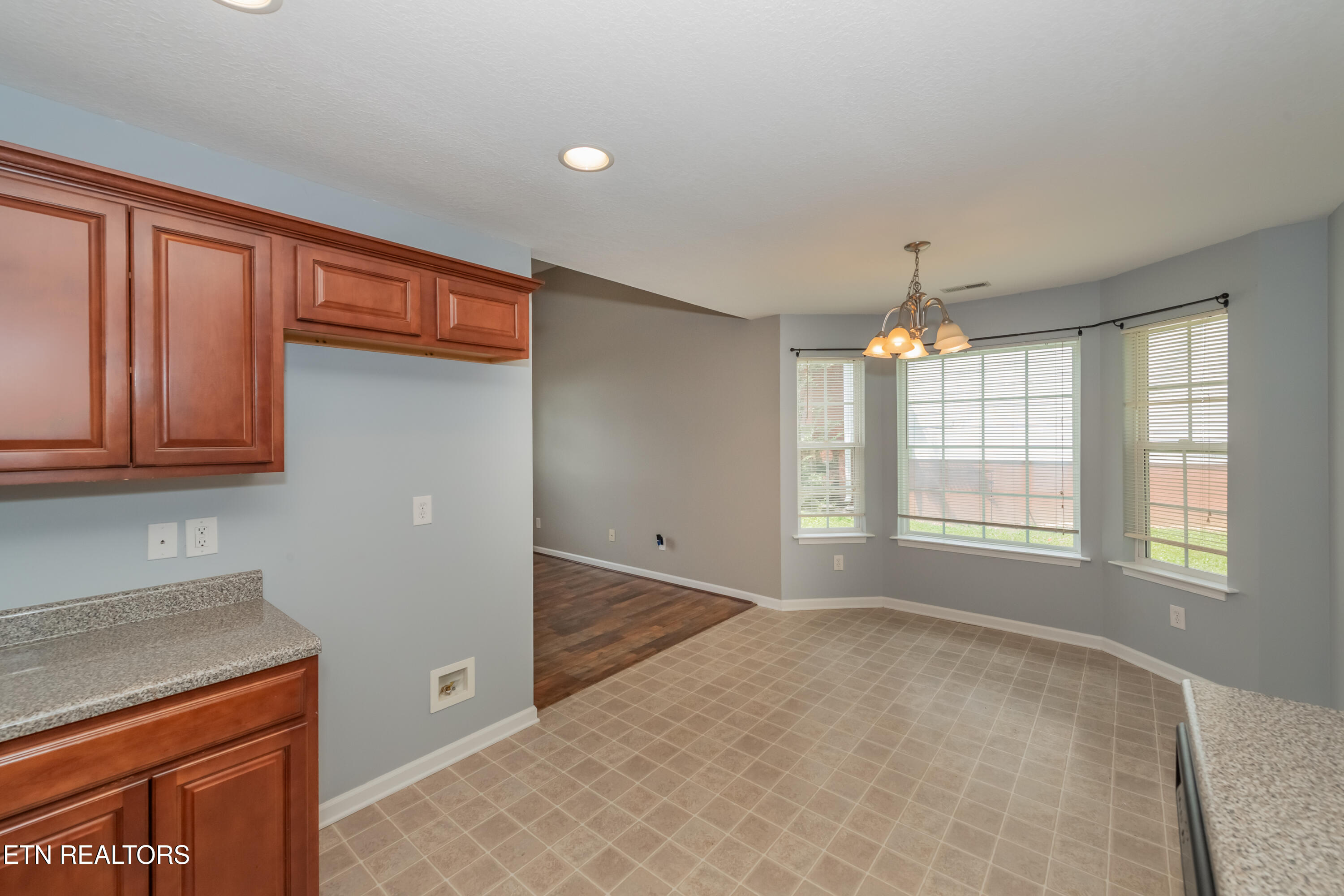 729 Chamberlain Manor Way Knoxville TN 37920