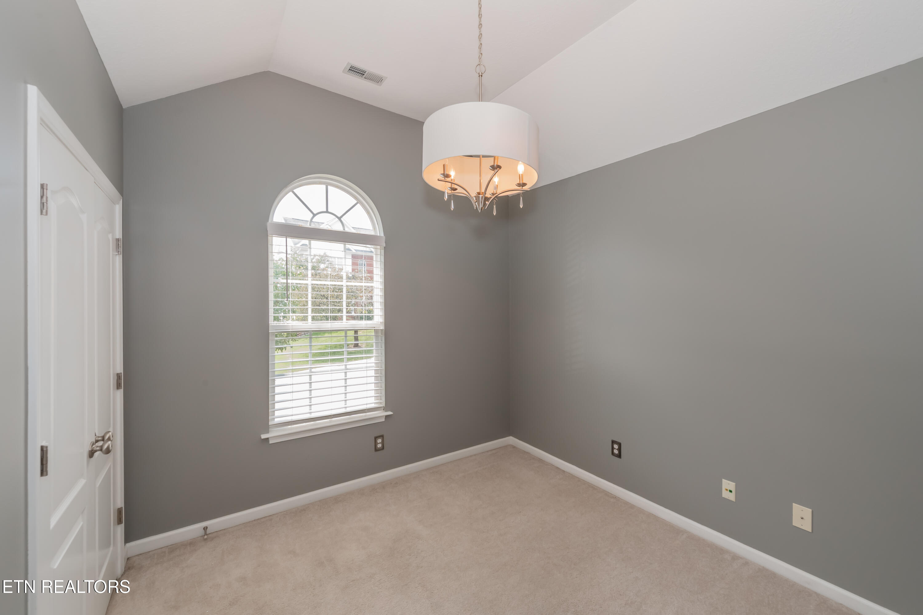 729 Chamberlain Manor Way Knoxville TN 37920