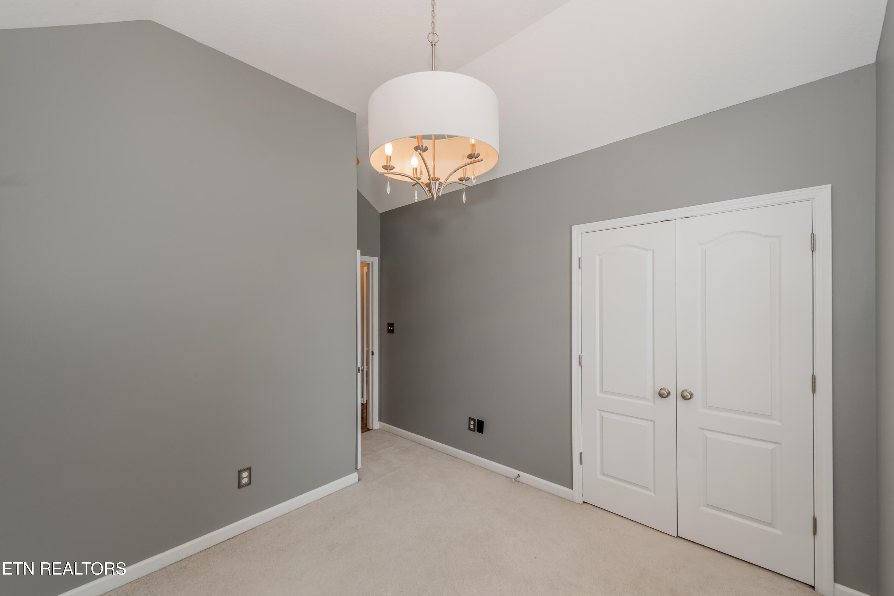 729 Chamberlain Manor Way Knoxville TN 37920
