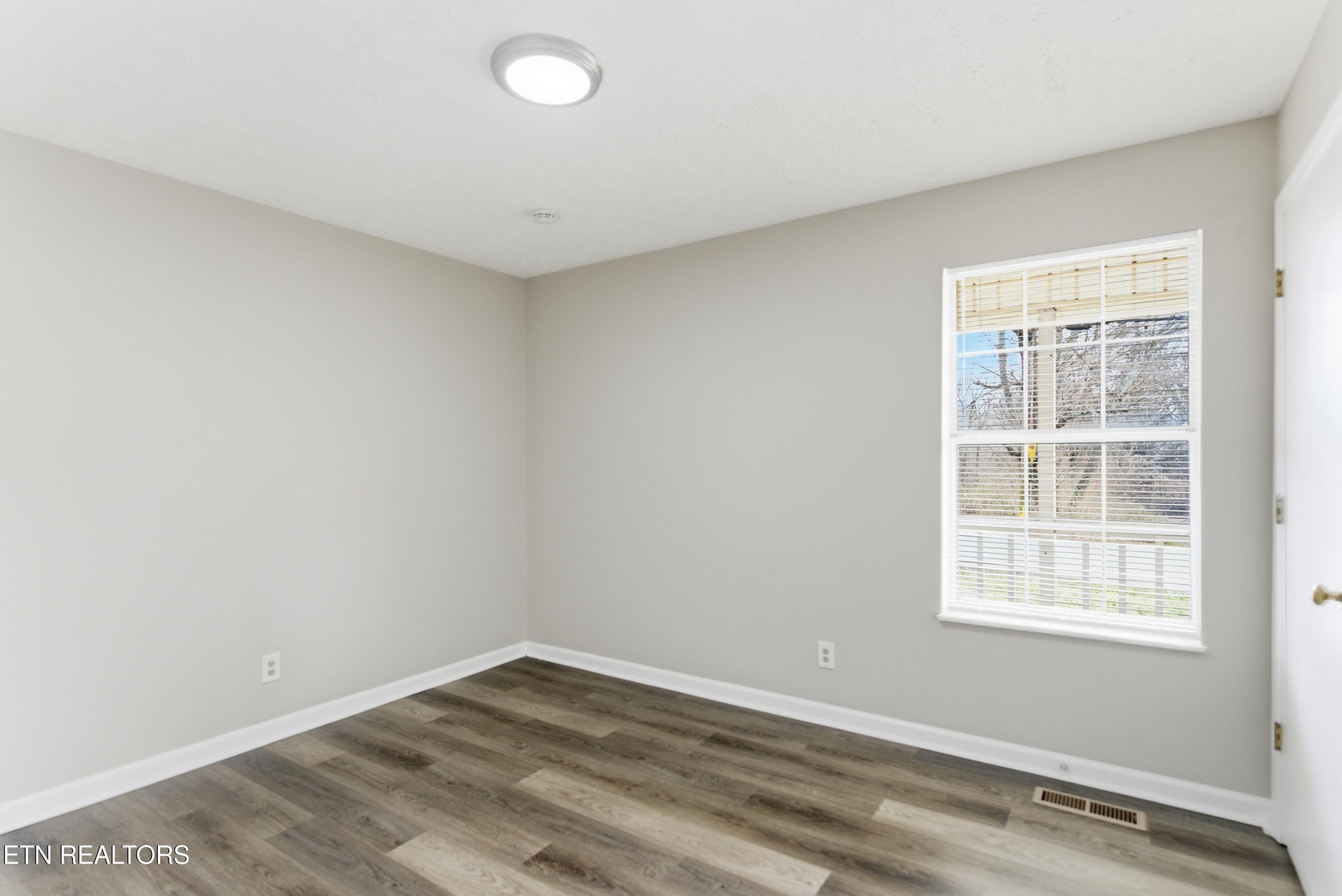 2511 Cedar Lane Knoxville TN 37918