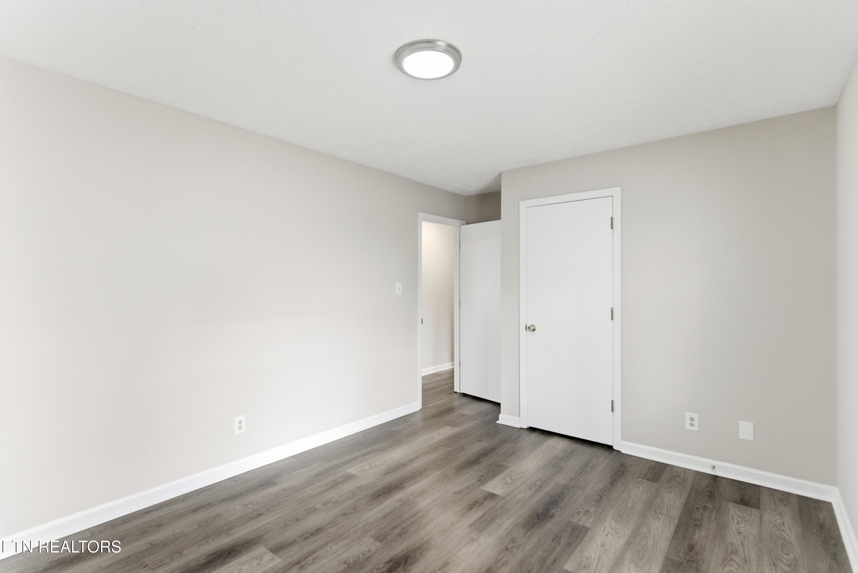 2511 Cedar Lane Knoxville TN 37918