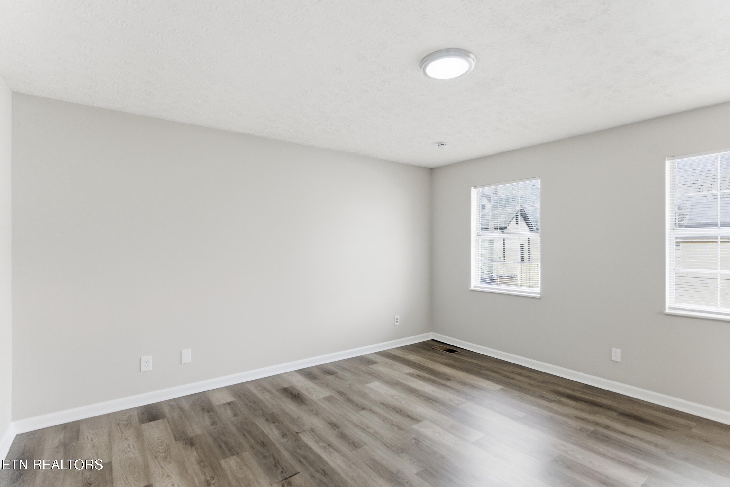 2511 Cedar Lane Knoxville TN 37918