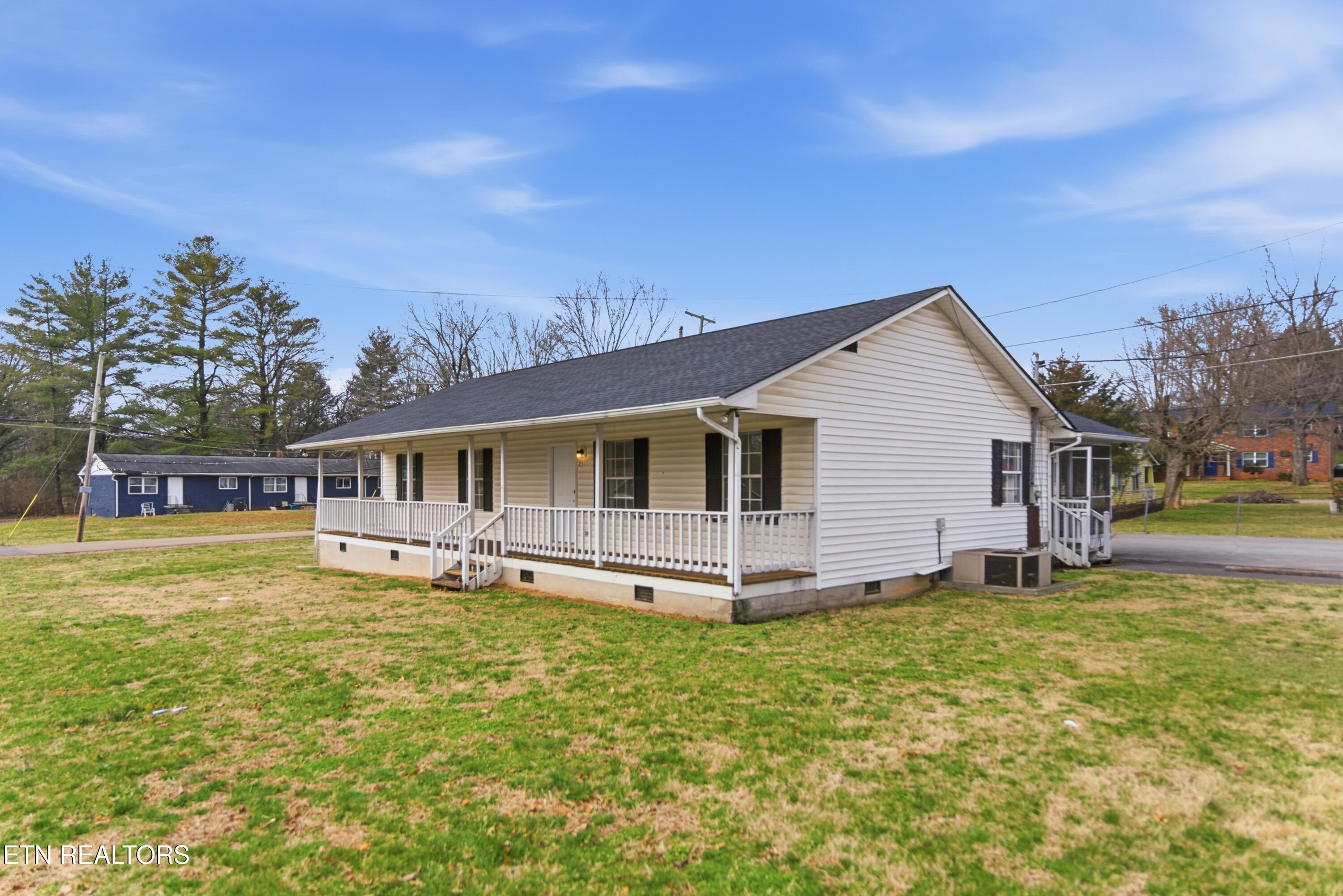 2511 Cedar Lane Knoxville TN 37918