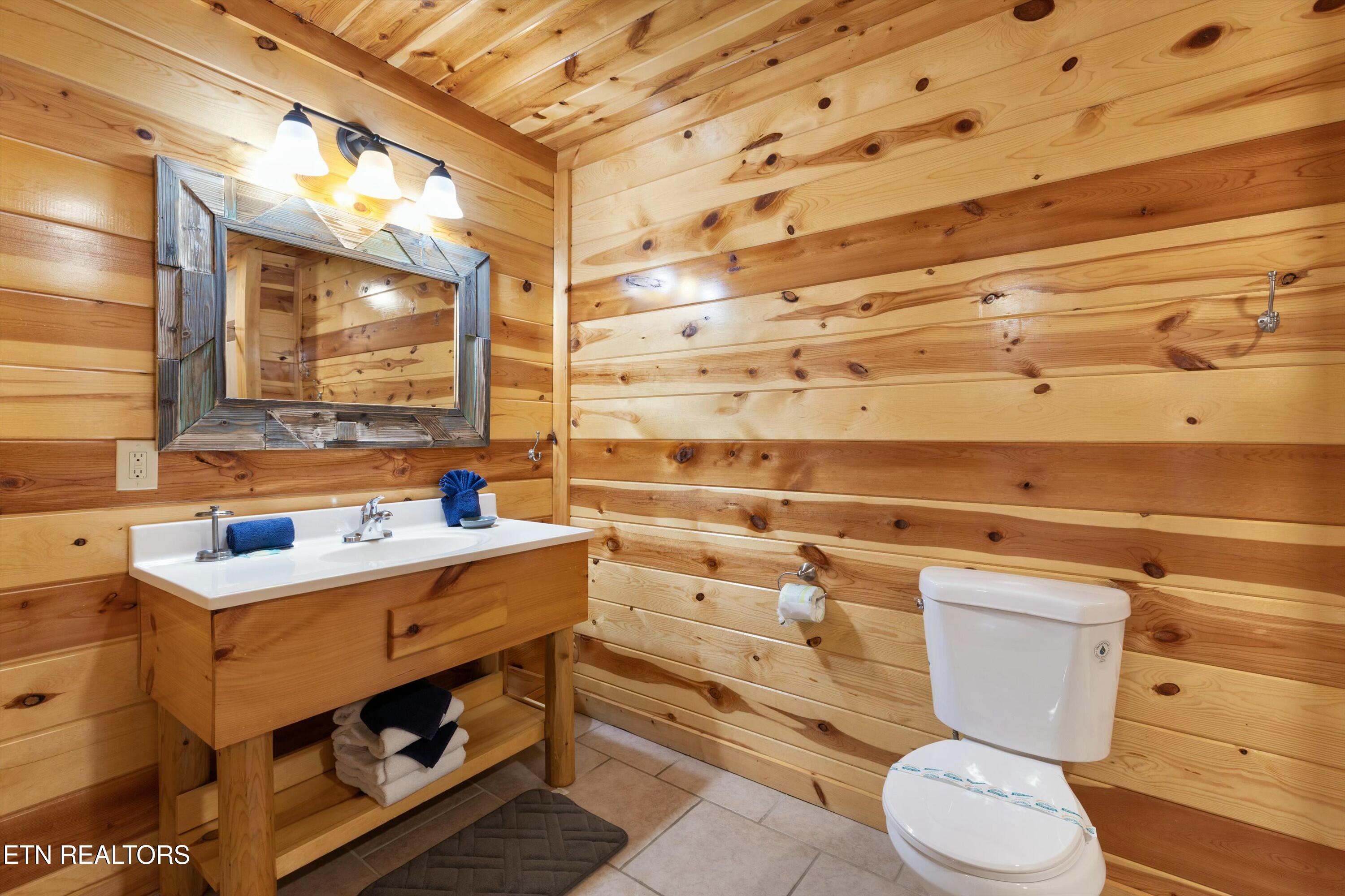 3725 Tilda Hilltop Way Pigeon Forge TN 37862