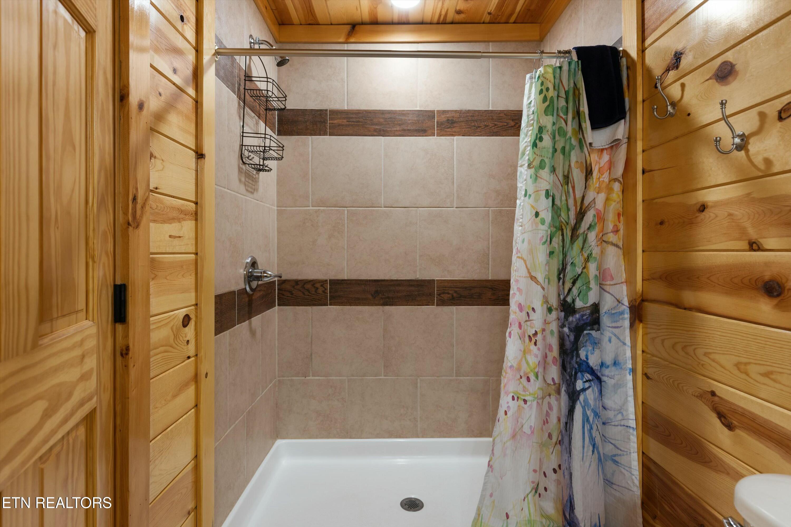 3725 Tilda Hilltop Way Pigeon Forge TN 37862