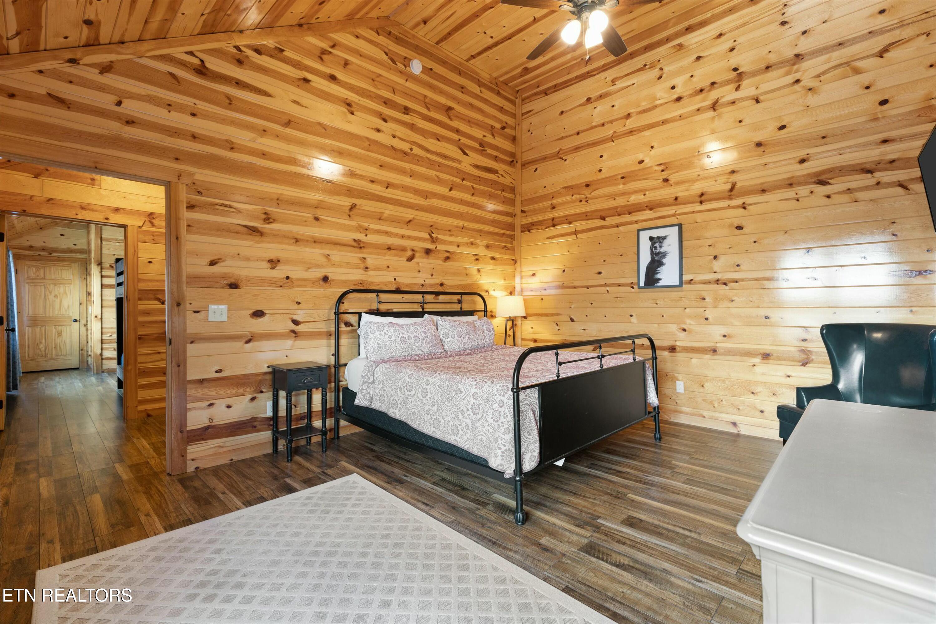 3725 Tilda Hilltop Way Pigeon Forge TN 37862