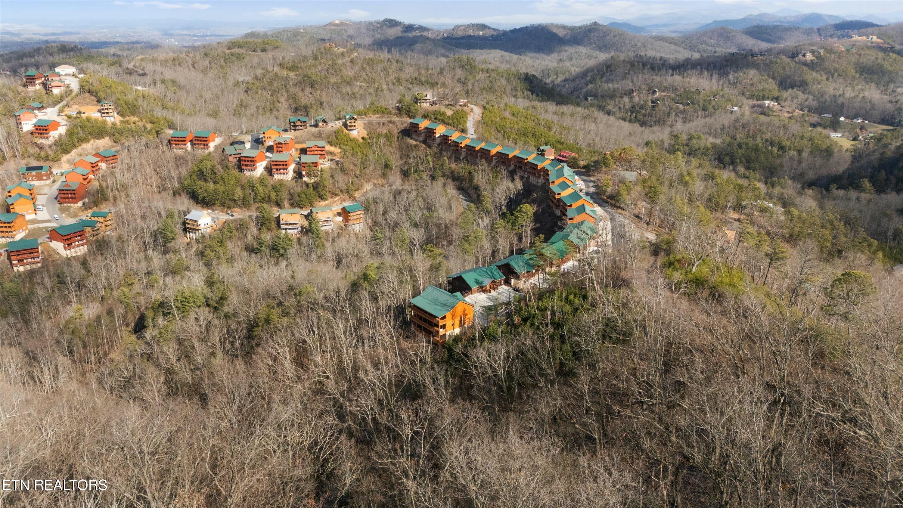 3725 Tilda Hilltop Way Pigeon Forge TN 37862