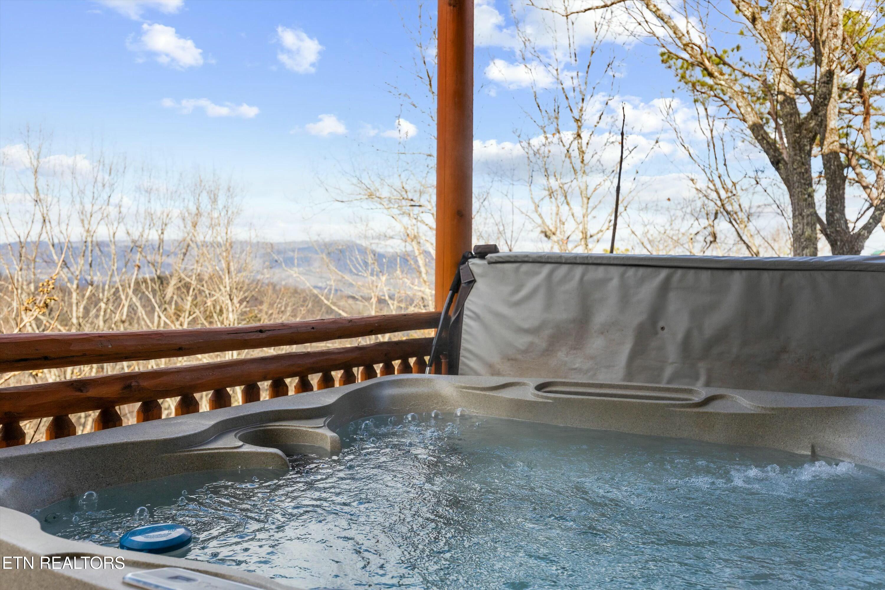 3725 Tilda Hilltop Way Pigeon Forge TN 37862