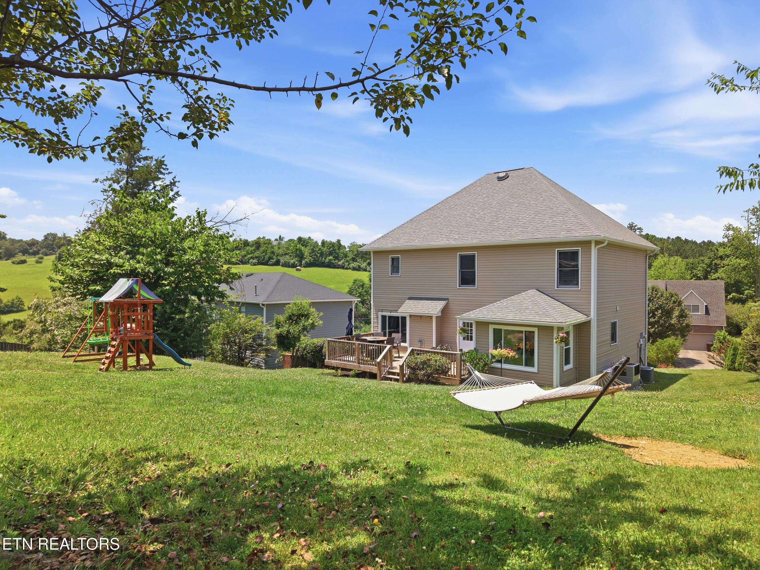 10108 Lonely Oak Lane Knoxville TN 37932