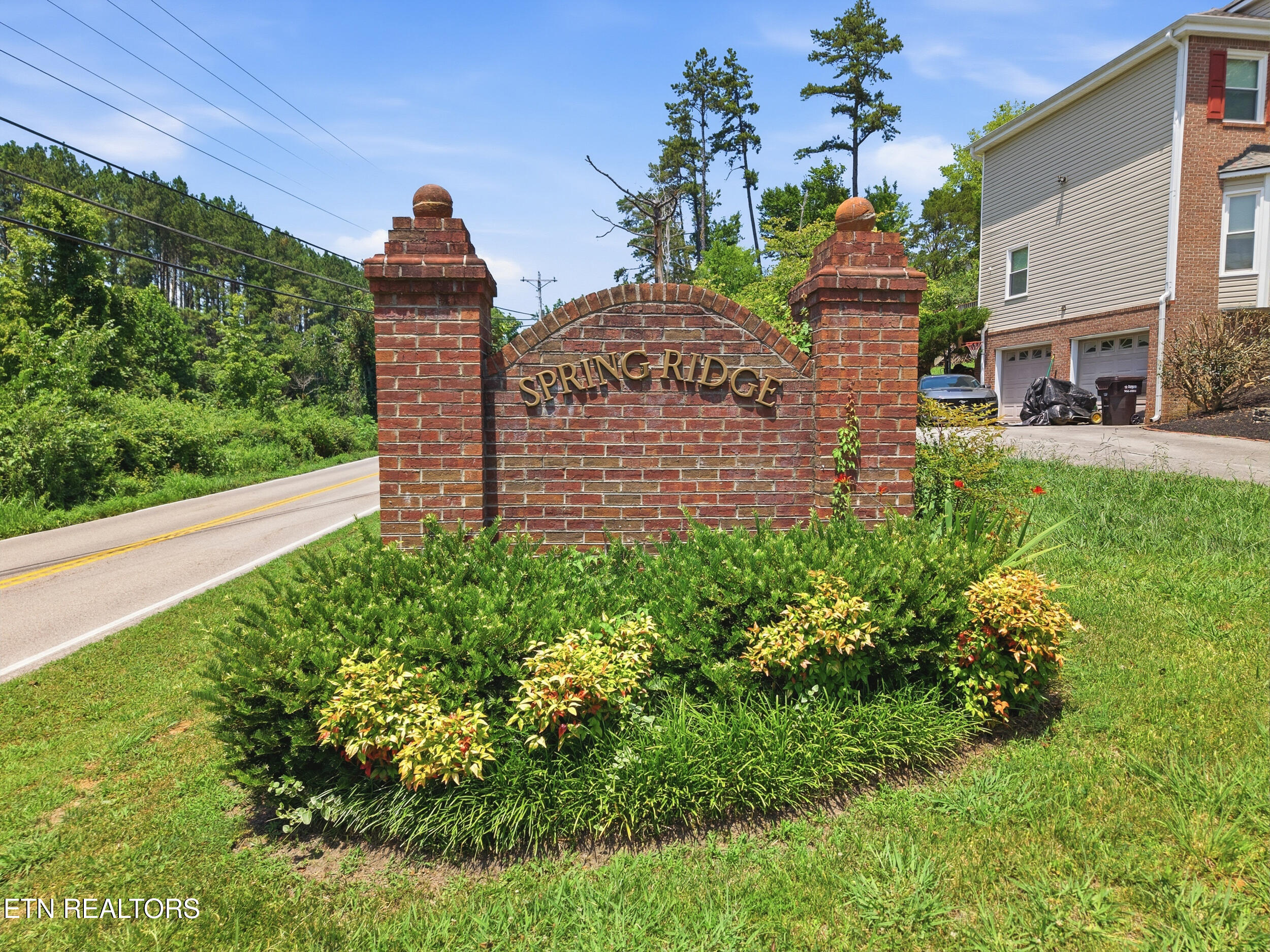10108 Lonely Oak Lane Knoxville TN 37932