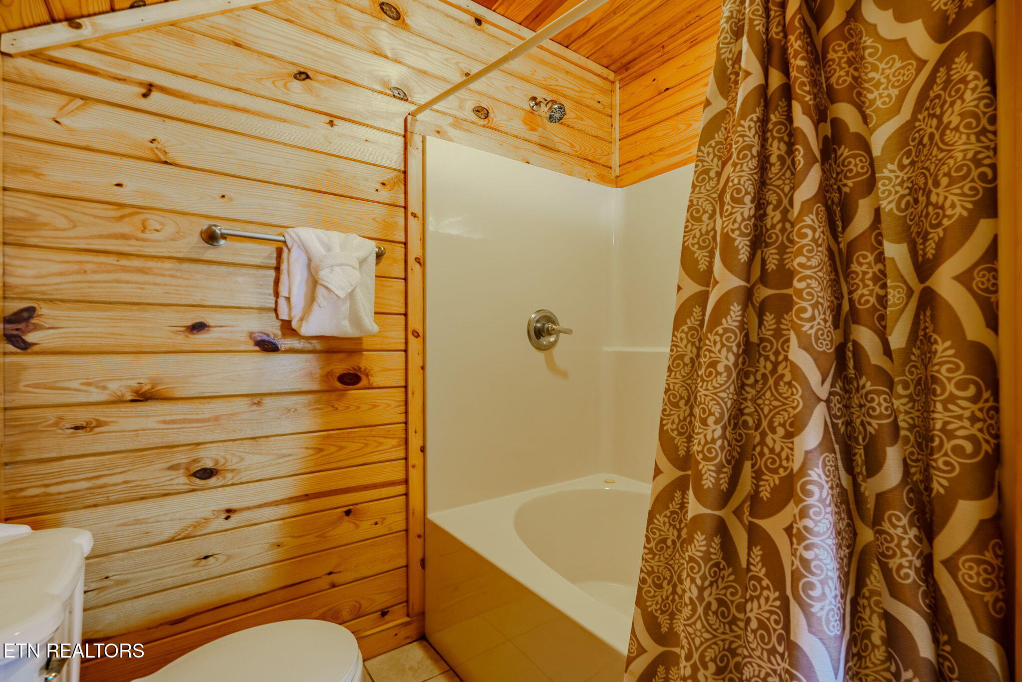 3538 Wolf Way Sevierville TN 37862
