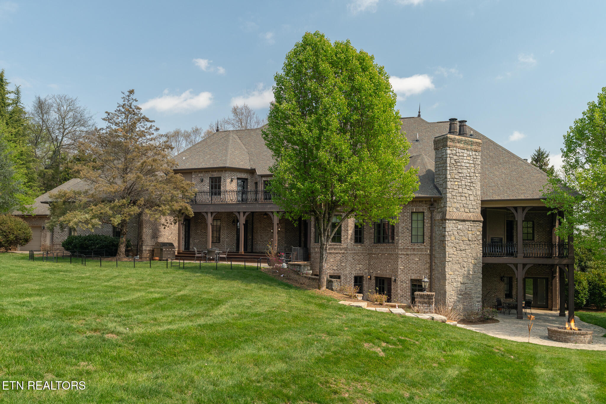 573 Stone Vista Lane Knoxville TN 37934