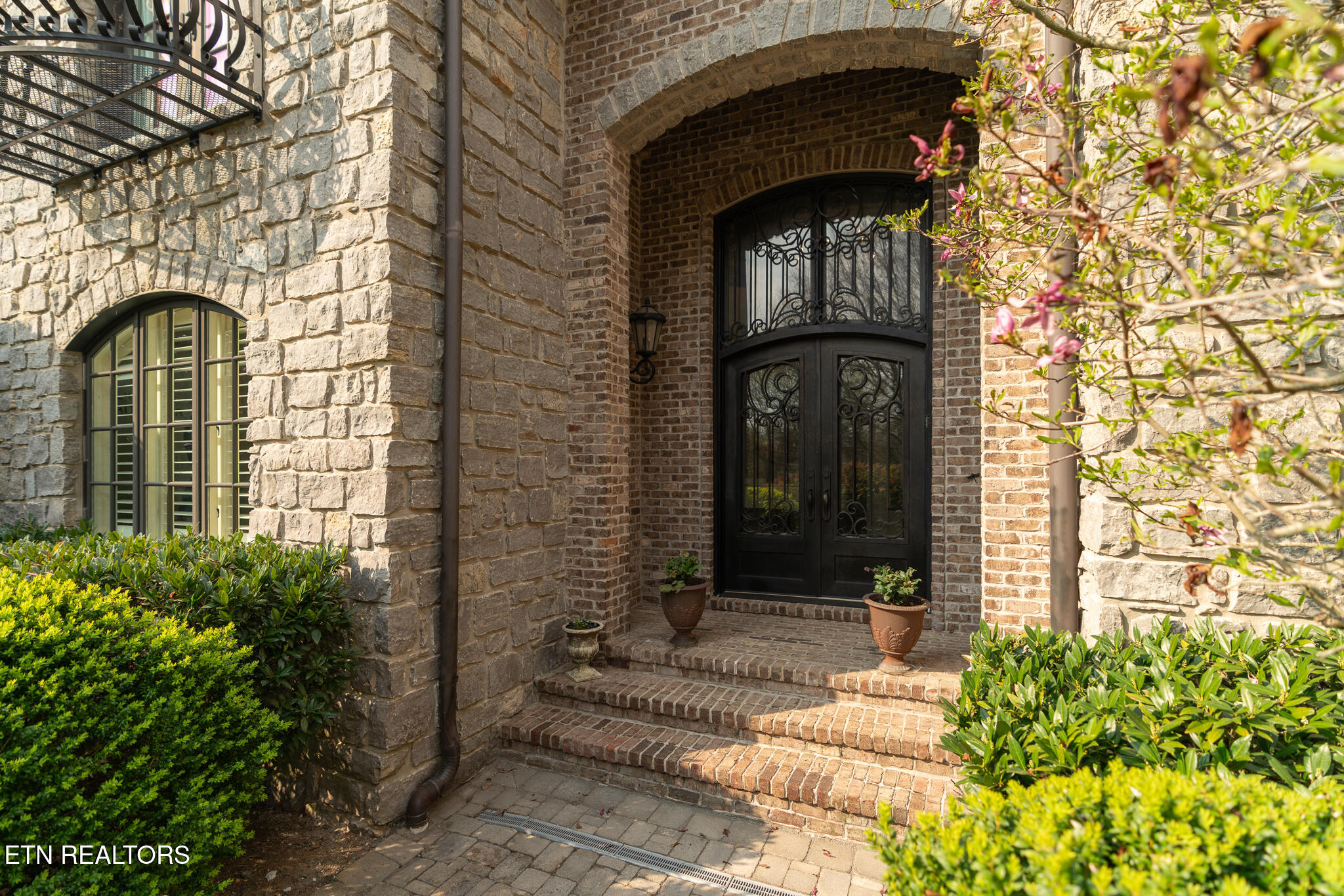 573 Stone Vista Lane Knoxville TN 37934