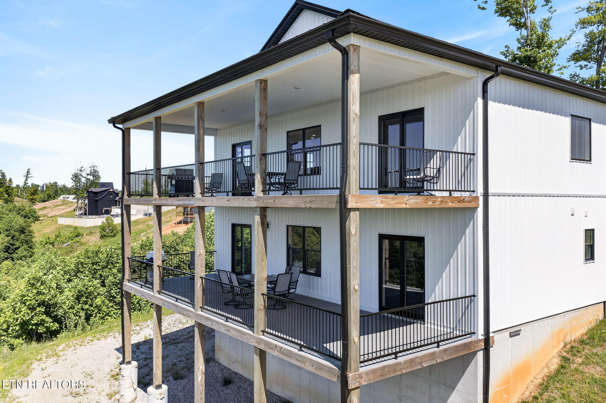 448 Taylor Road Byrdstown TN 38549