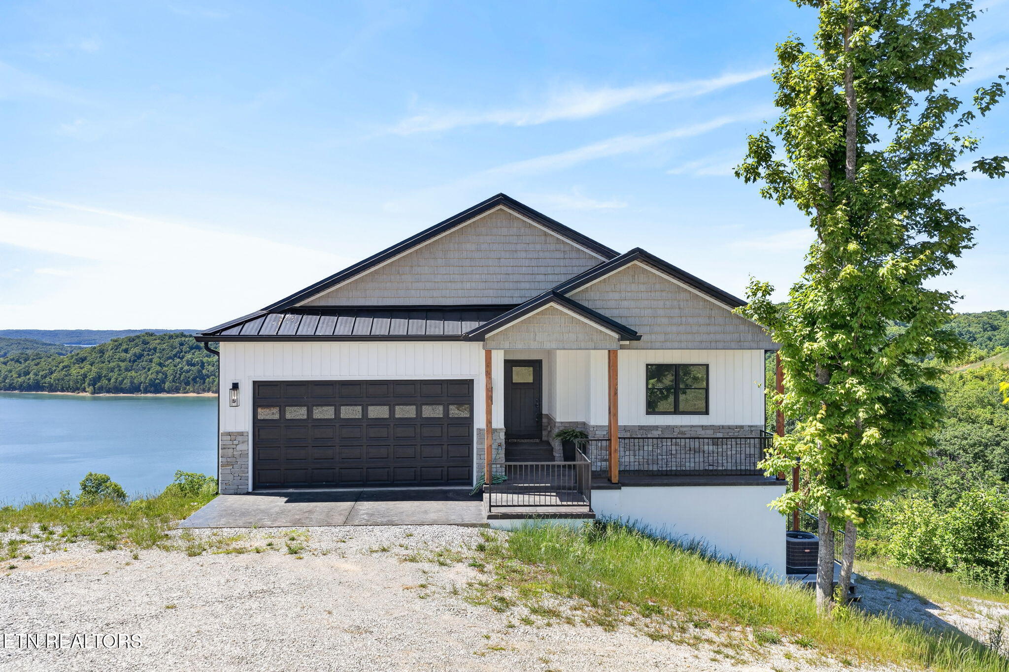 448 Taylor Road Byrdstown TN 38549