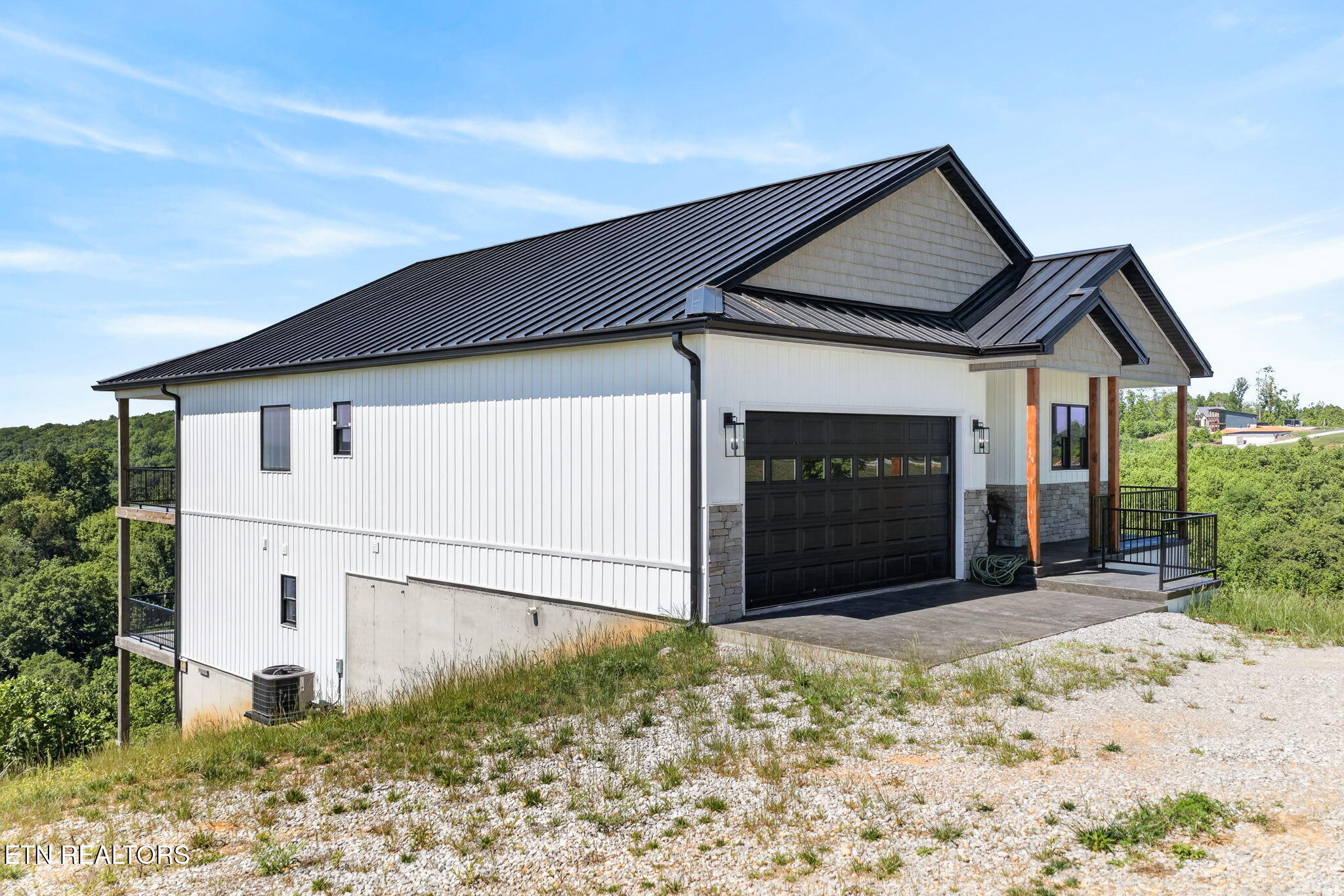 448 Taylor Road Byrdstown TN 38549