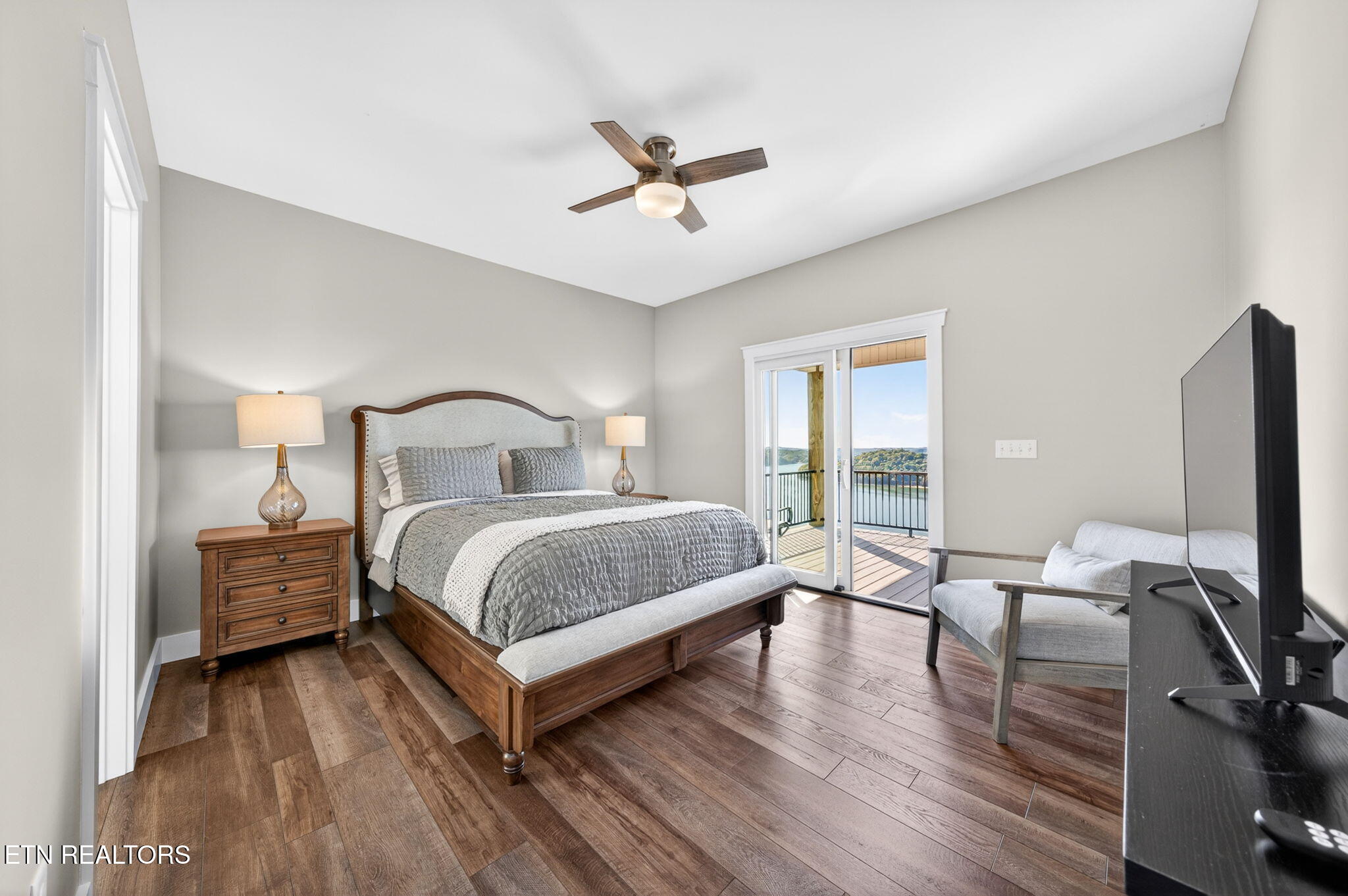 448 Taylor Road Byrdstown TN 38549
