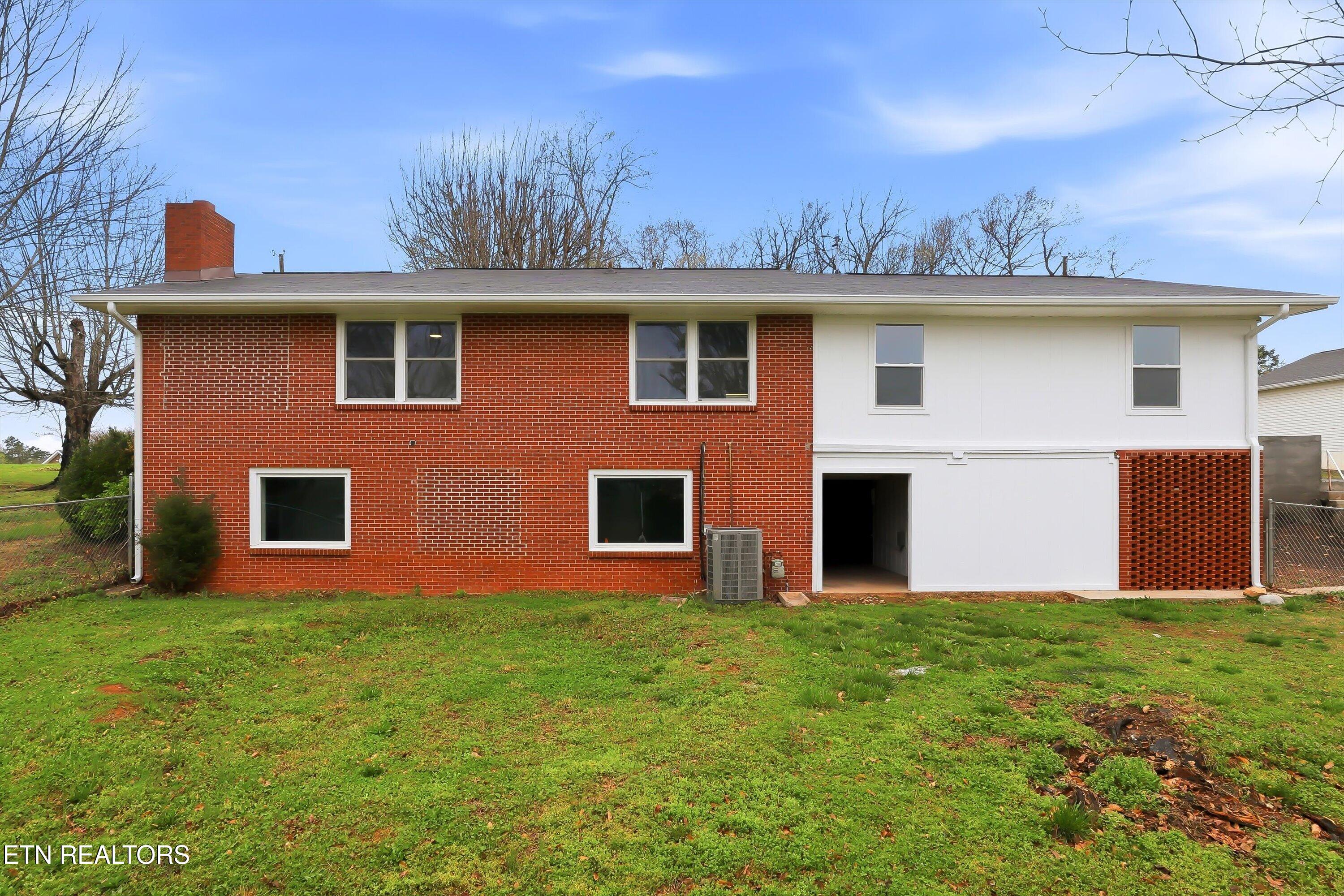 531 Robinson Drive Loudon TN 37774