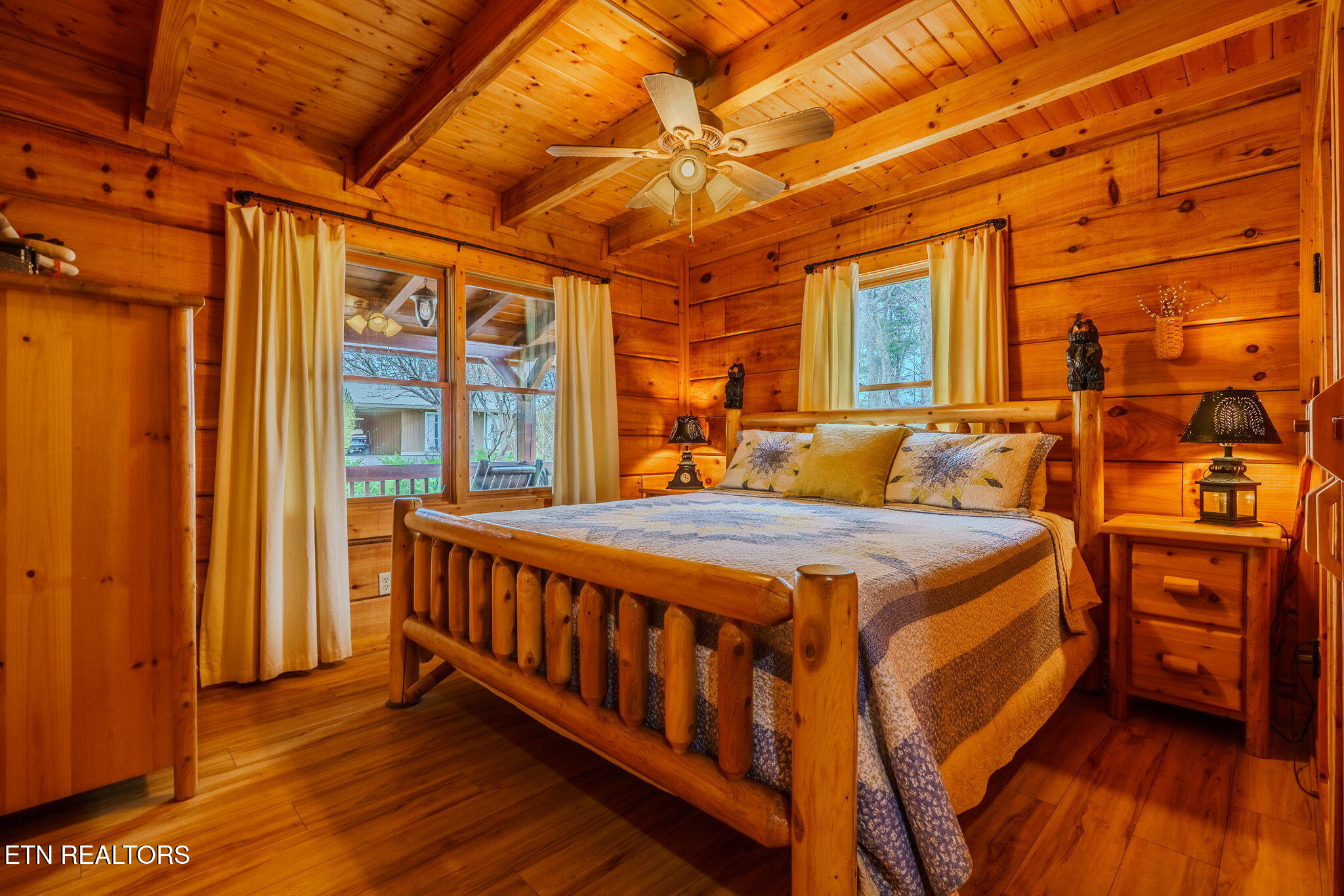 839 W Gold Dust Drive Pigeon Forge TN 37863