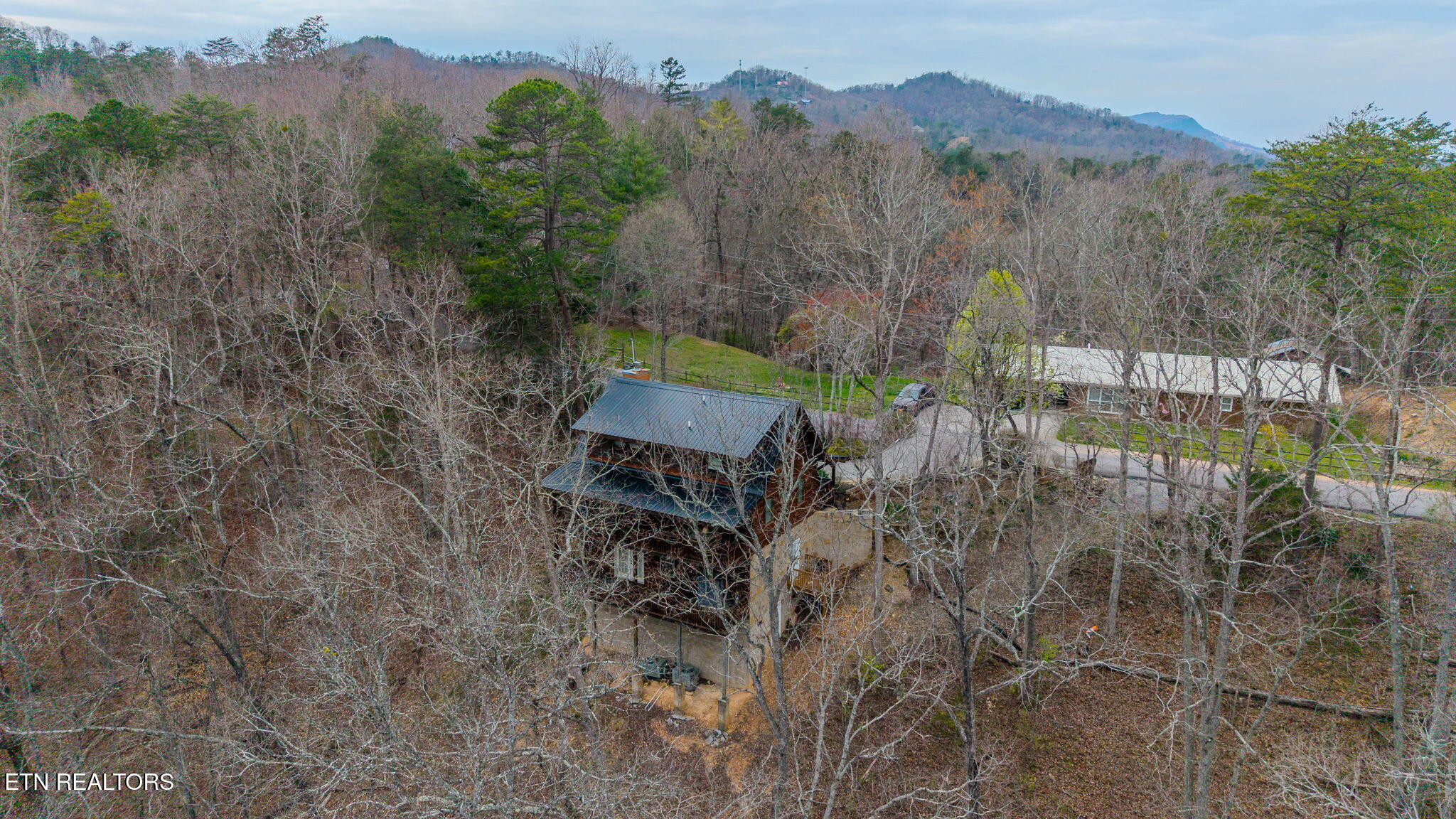 839 W Gold Dust Drive Pigeon Forge TN 37863