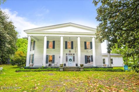 104 Morgan Street Oliver Springs TN 37840