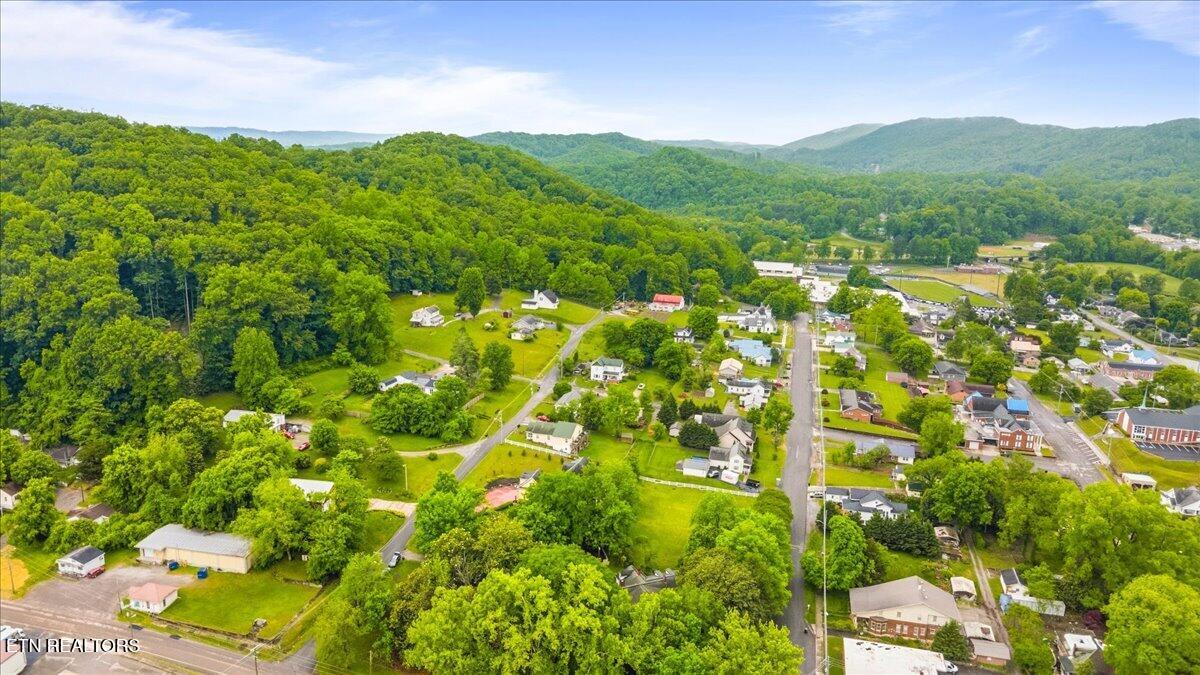 104 Morgan Street Oliver Springs TN 37840