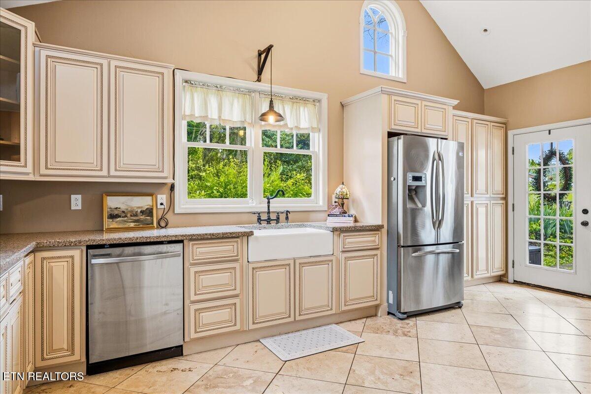 104 Morgan Street Oliver Springs TN 37840
