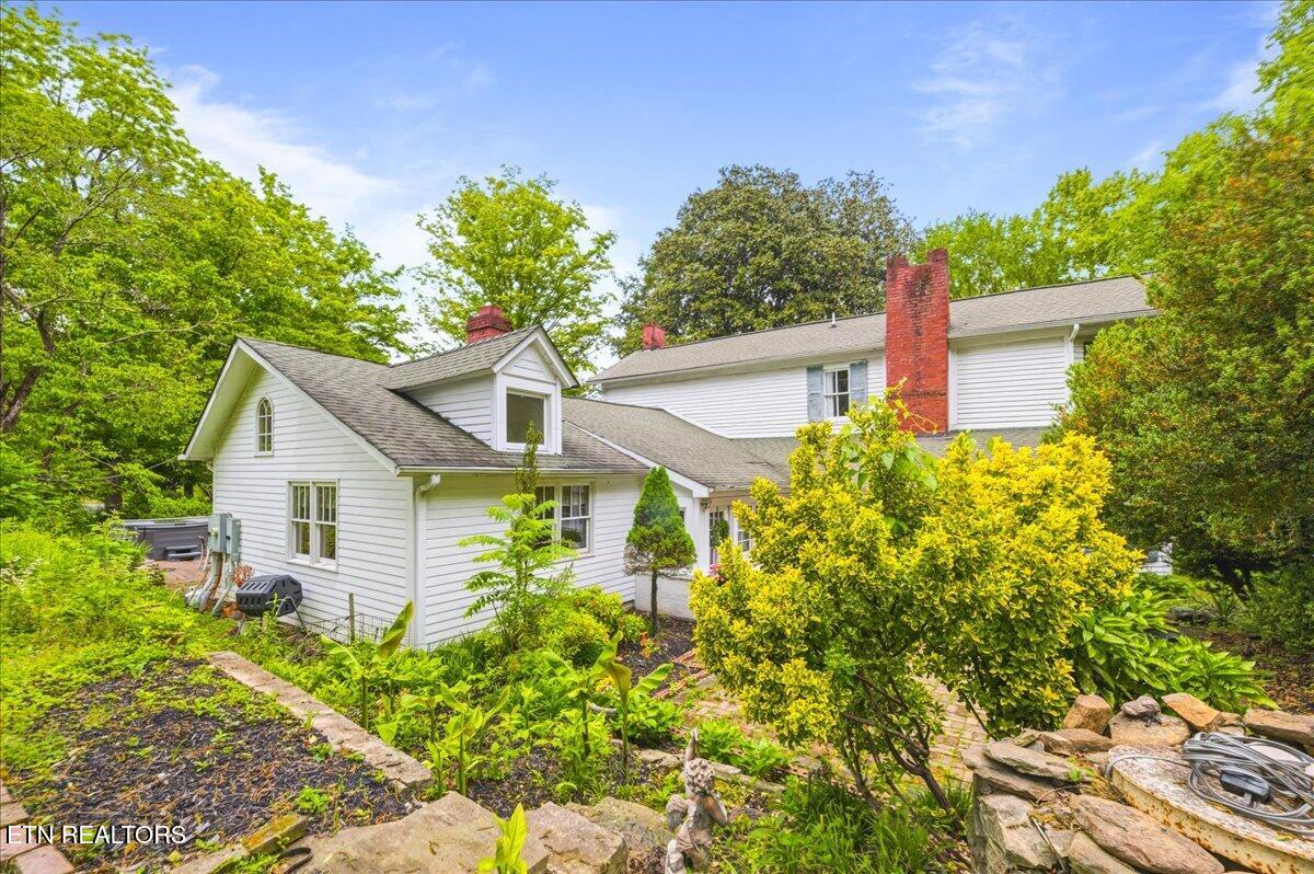 104 Morgan Street Oliver Springs TN 37840