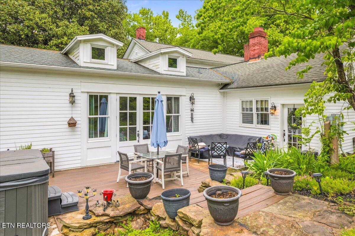 104 Morgan Street Oliver Springs TN 37840