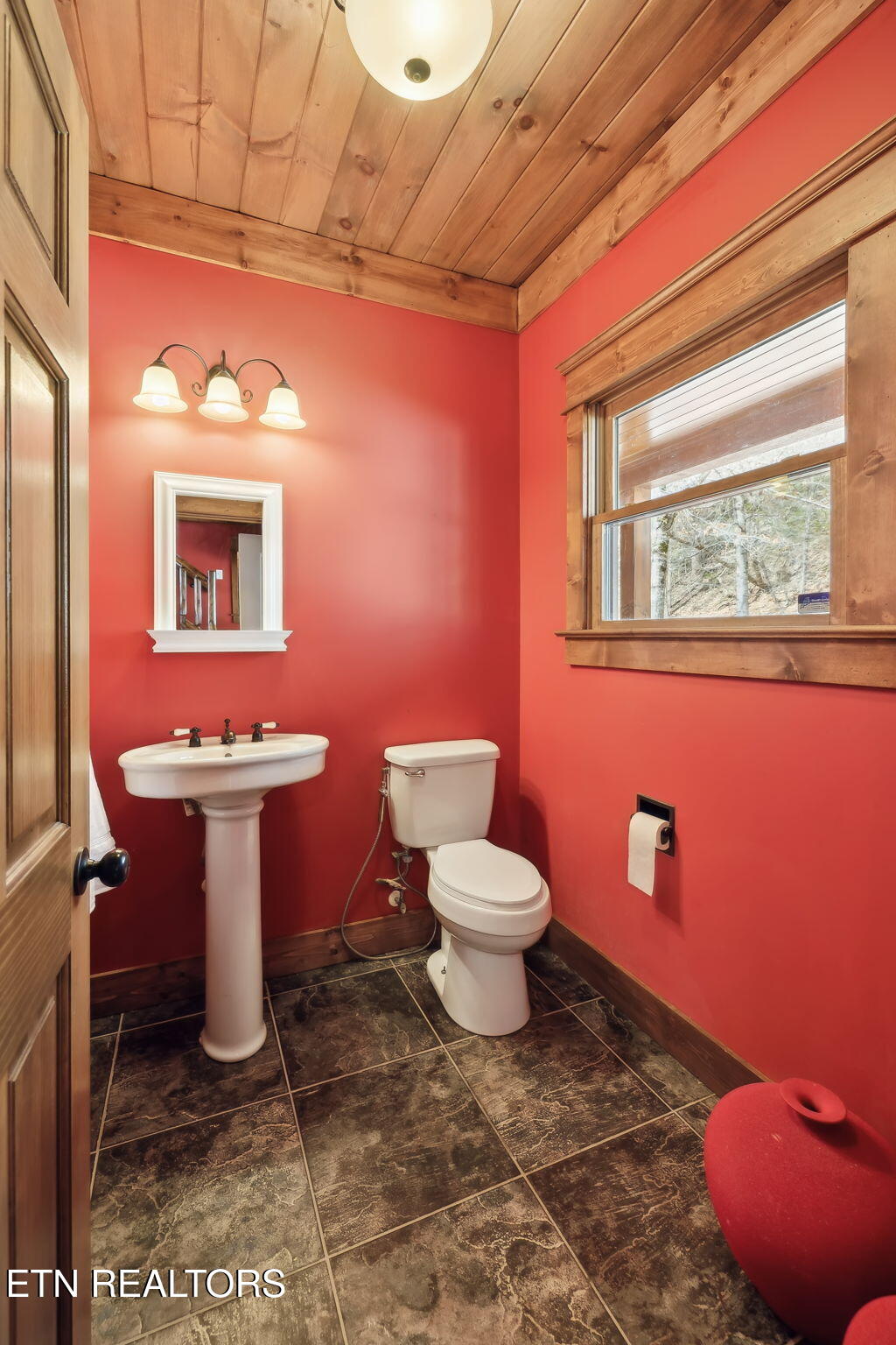 514 Bluff View Road New Tazewell TN 37825