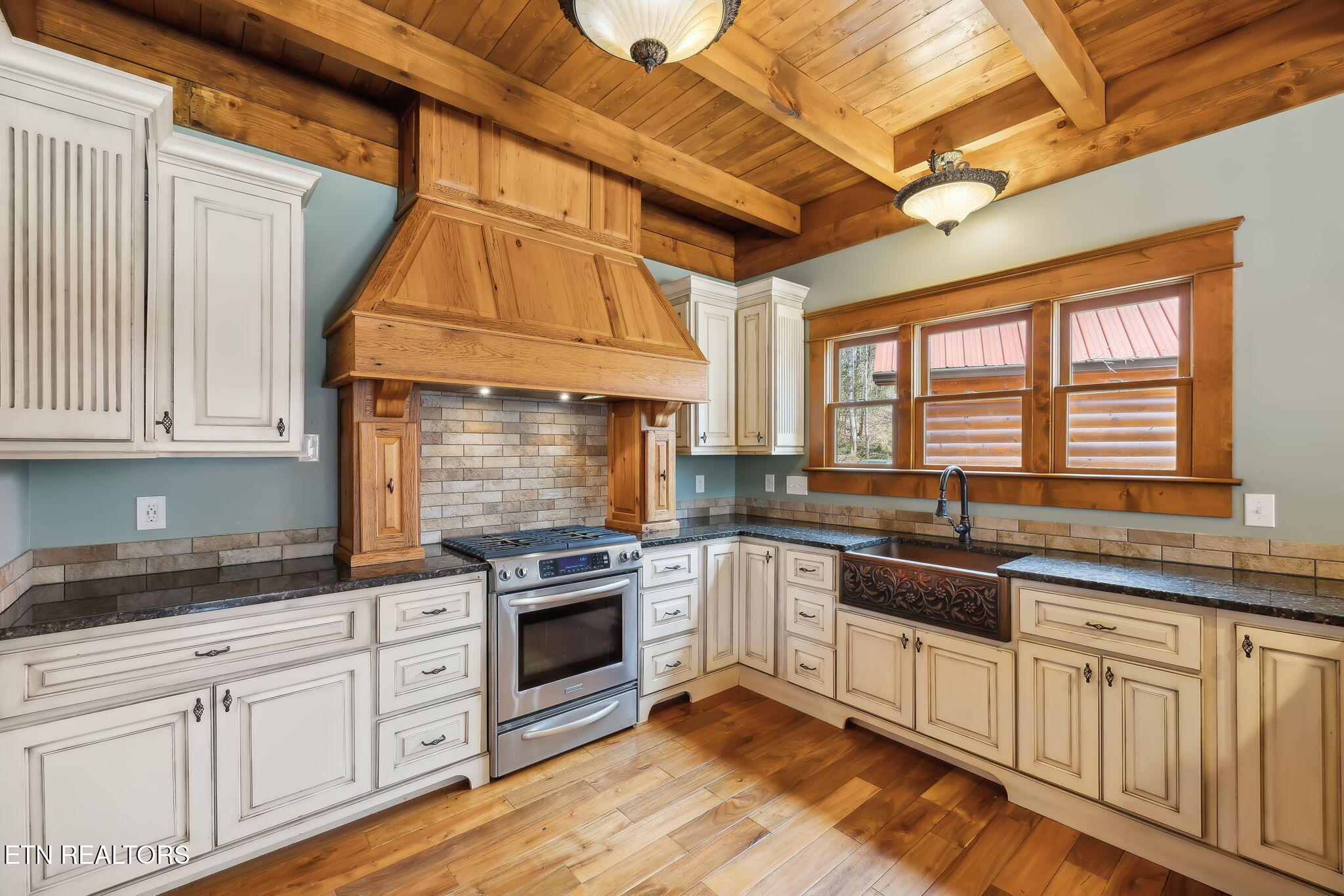 514 Bluff View Road New Tazewell TN 37825