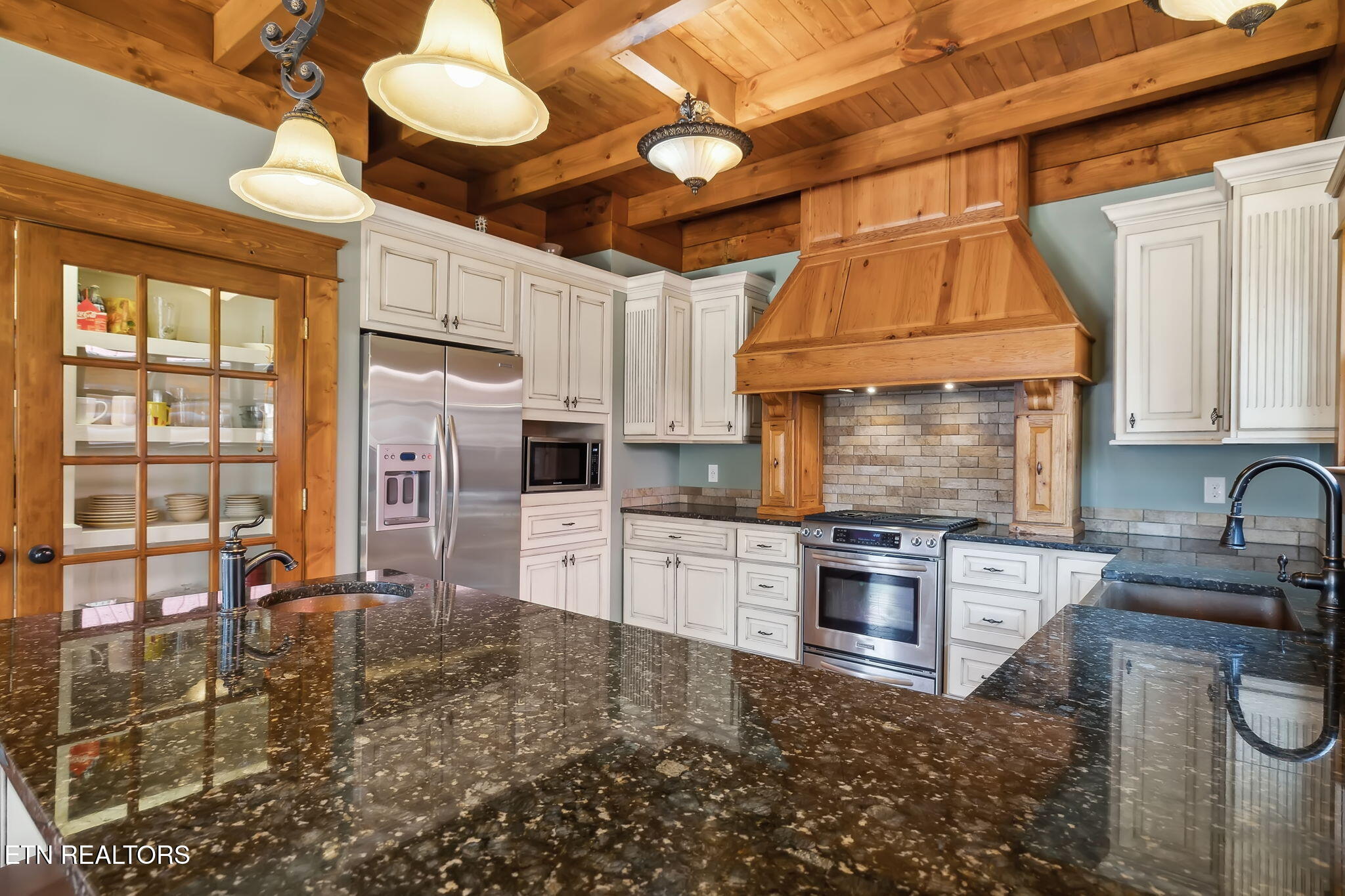 514 Bluff View Road New Tazewell TN 37825