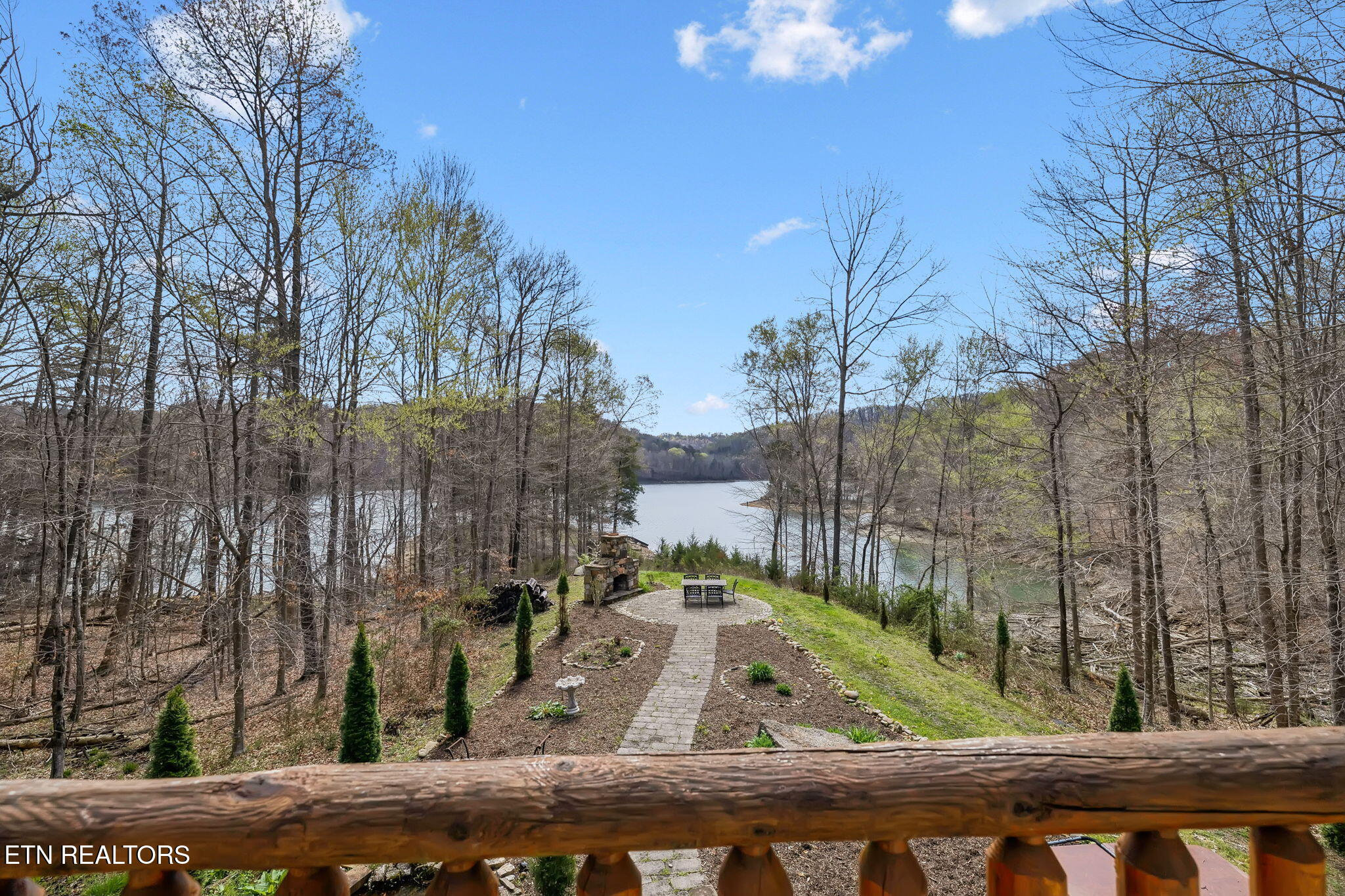 514 Bluff View Road New Tazewell TN 37825