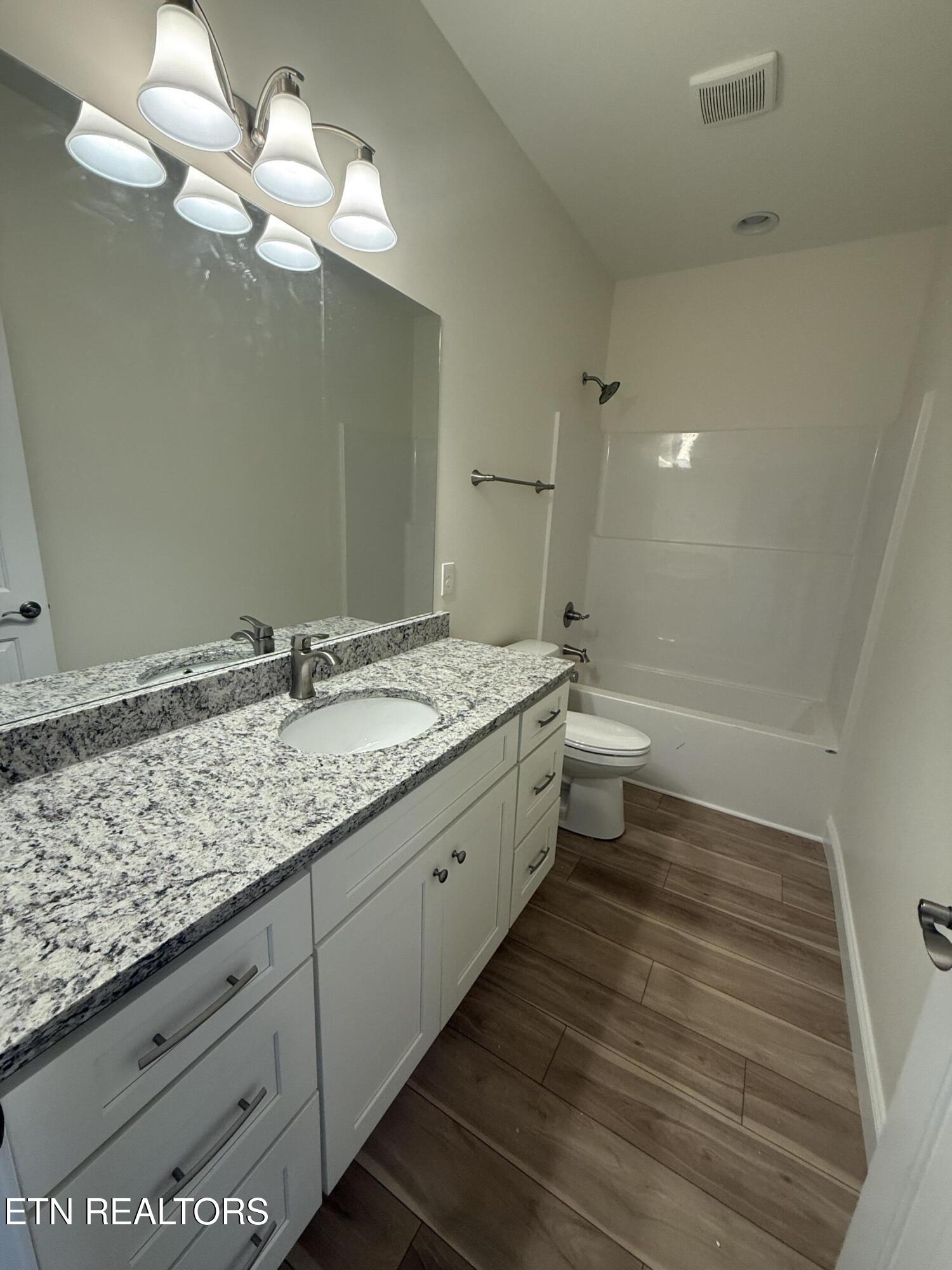 7334 Whispering Creek Lane Powell TN 37849