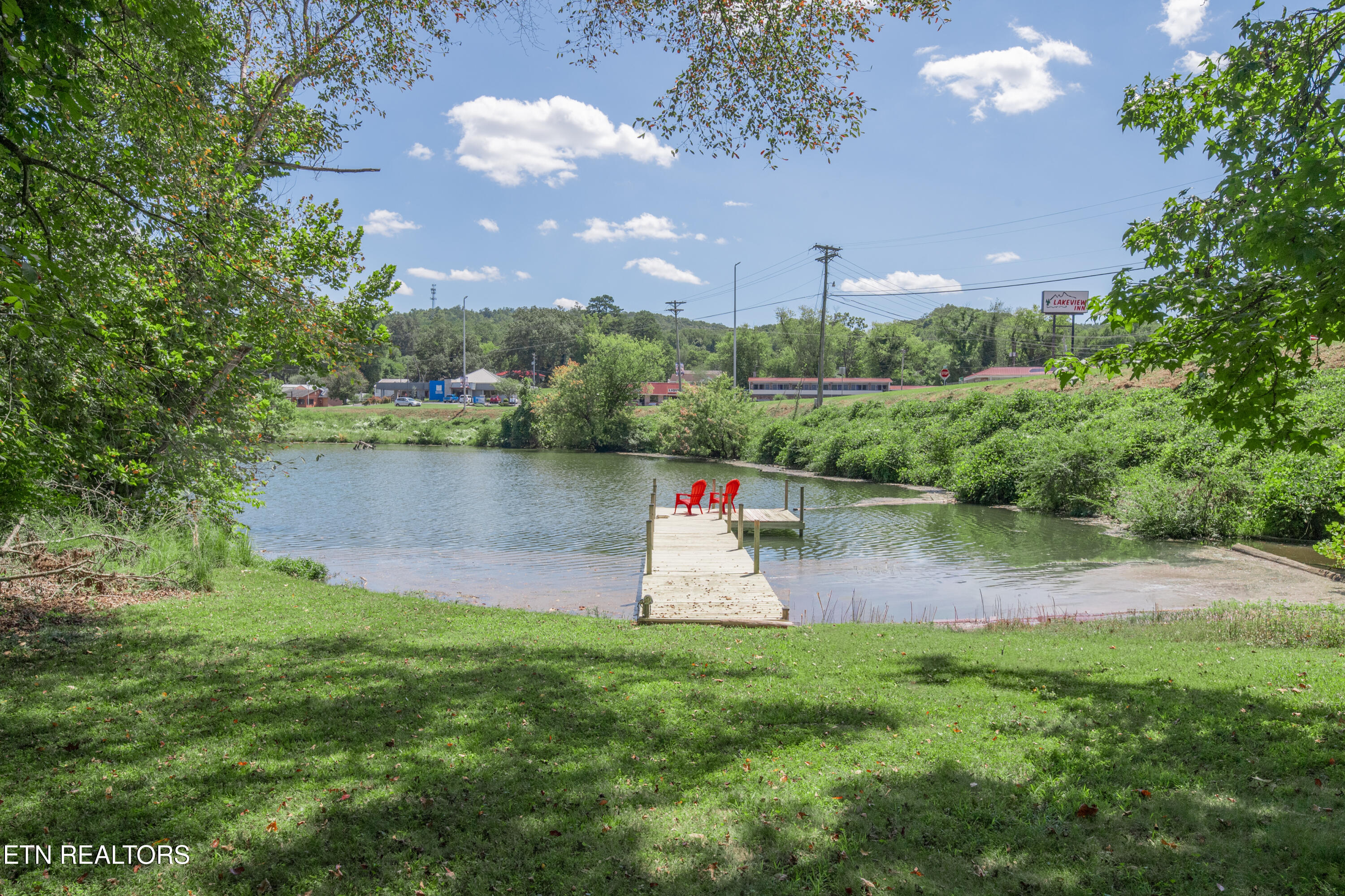 1112 Dogwood Drive Kingston TN 37763