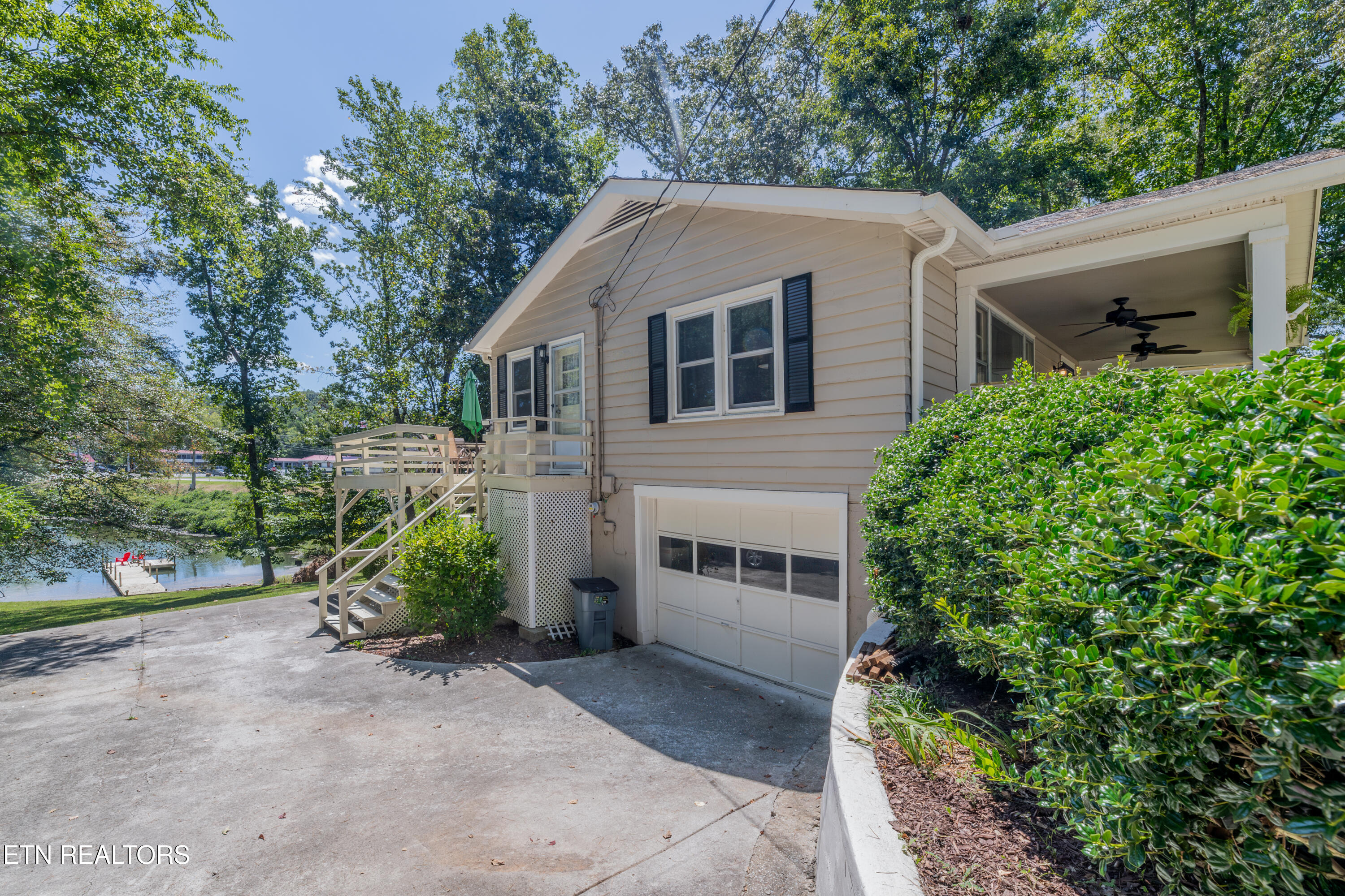 1112 Dogwood Drive Kingston TN 37763