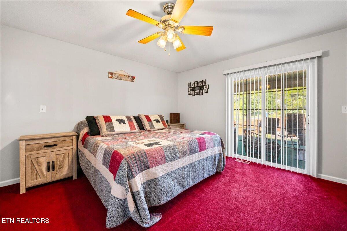 1143 Earnhart Lafollette TN 37766
