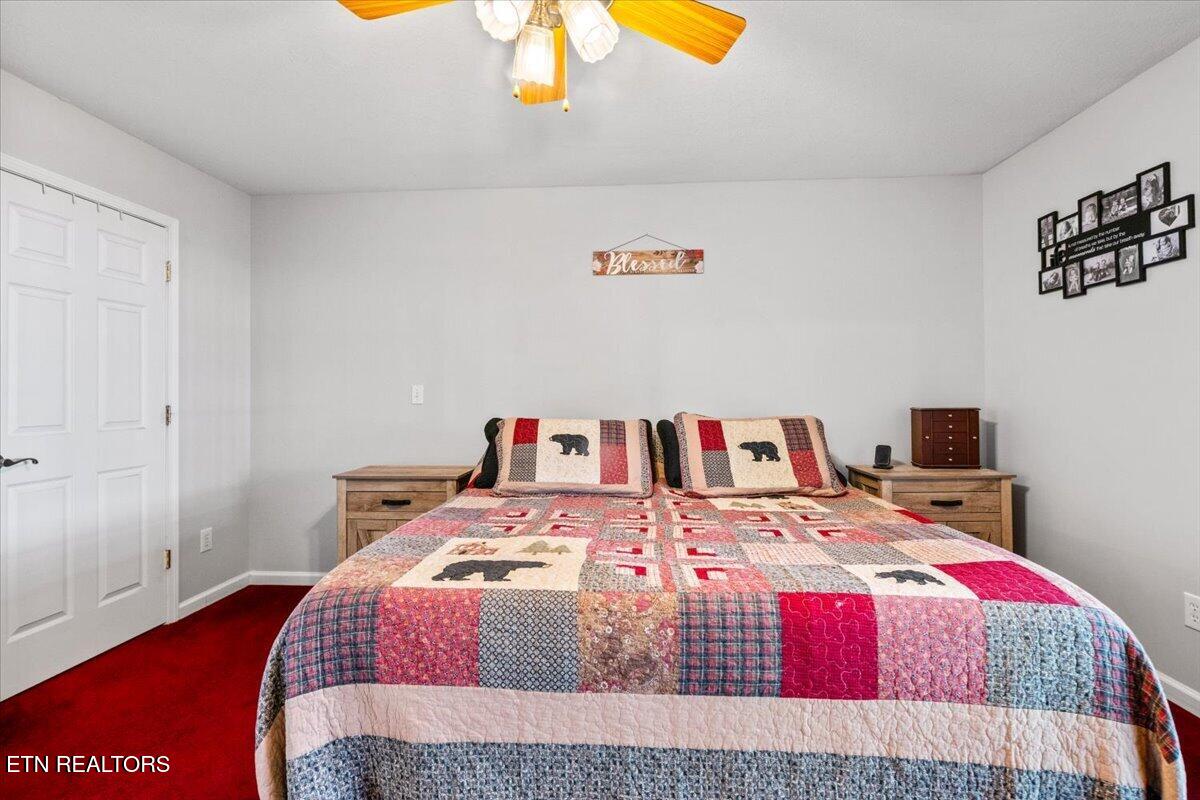 1143 Earnhart Lafollette TN 37766