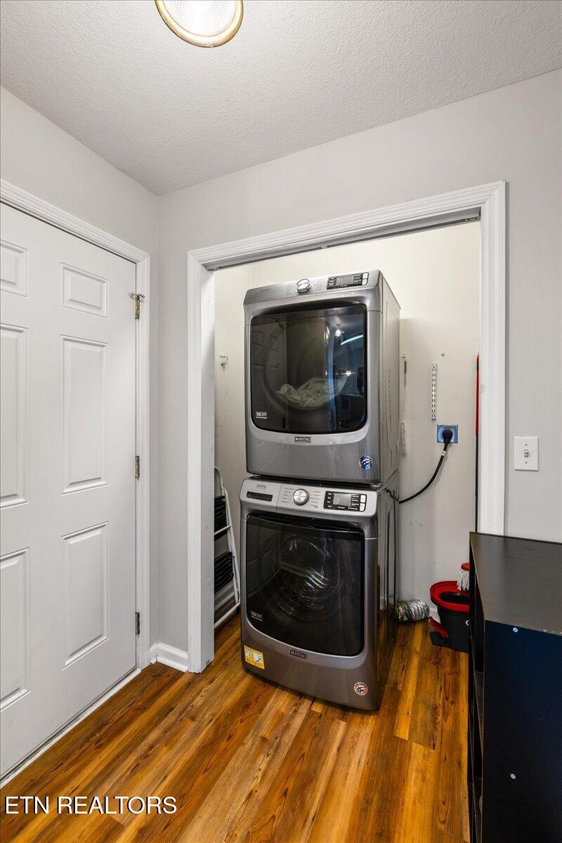 1143 Earnhart Lafollette TN 37766